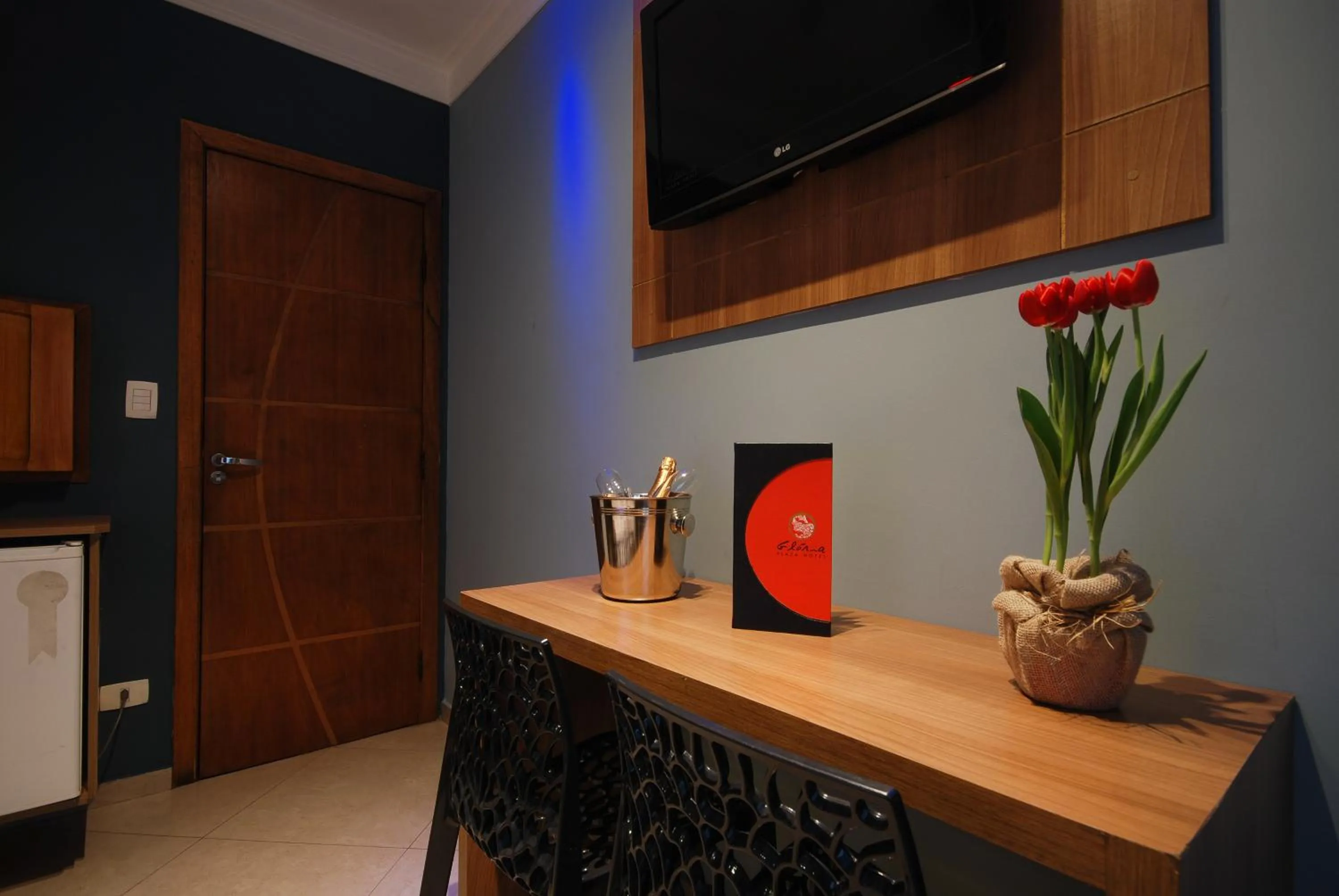 Glória Plaza Hotel (Adults Only)