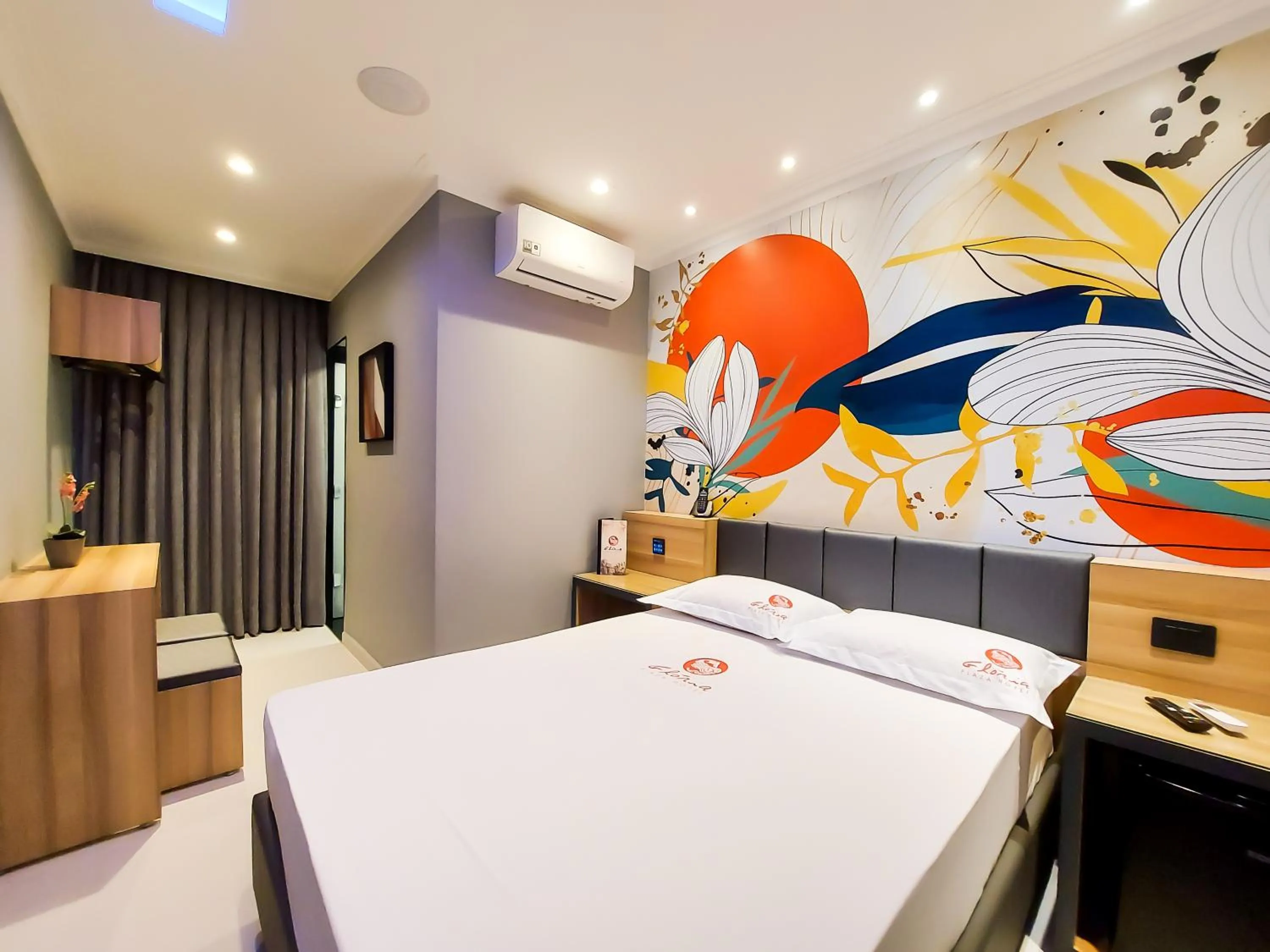 Bed in Glória Plaza Hotel (Adults Only)