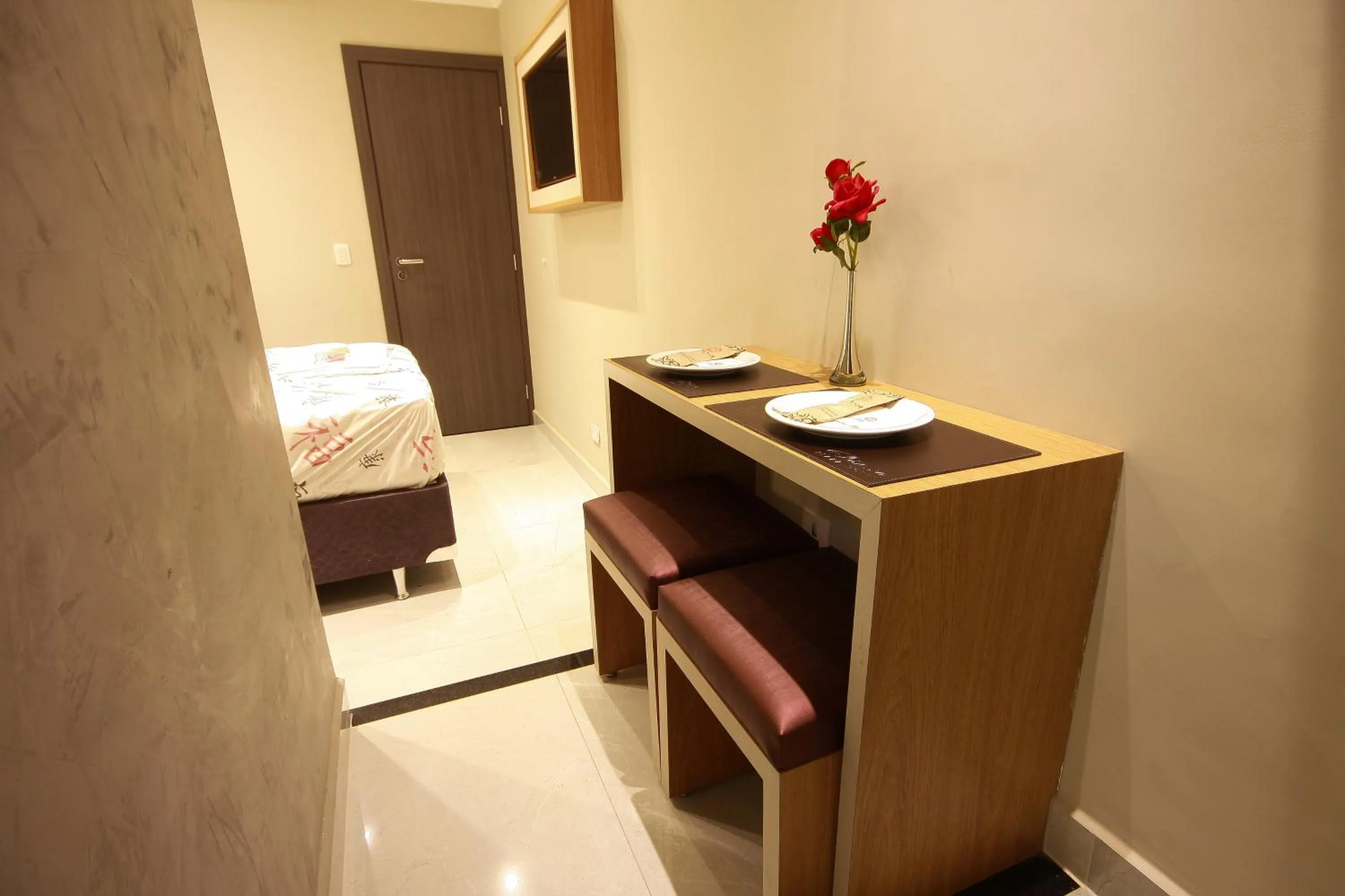 Bed in Glória Plaza Hotel (Adults Only)