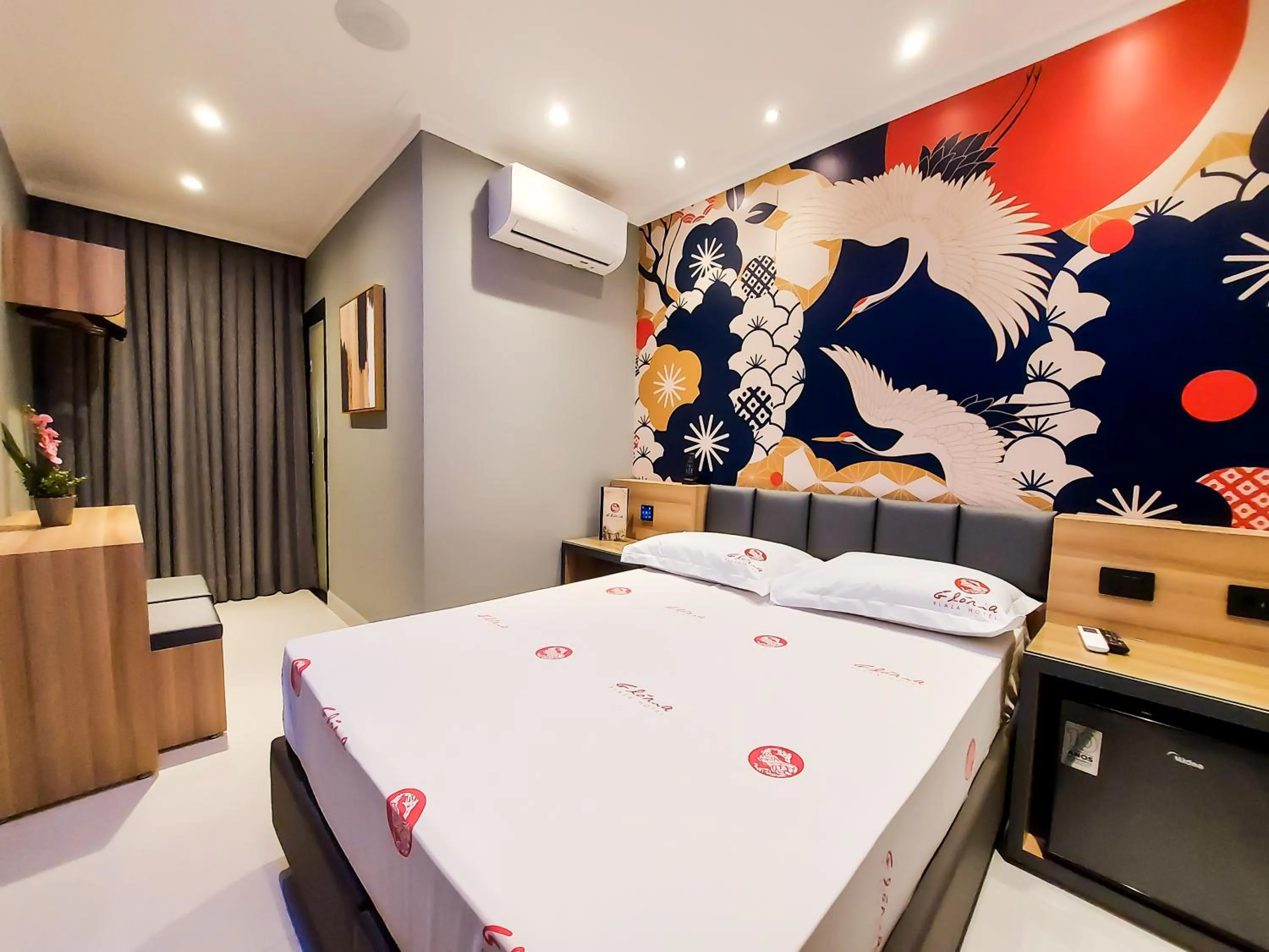 Bed in Glória Plaza Hotel (Adults Only)