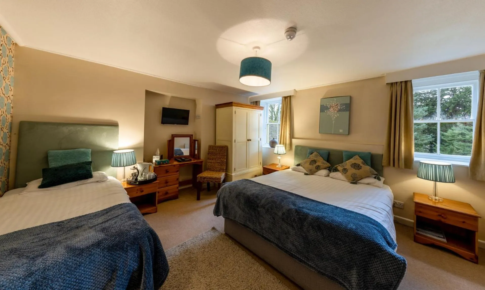 Bed in Alston House Hotel