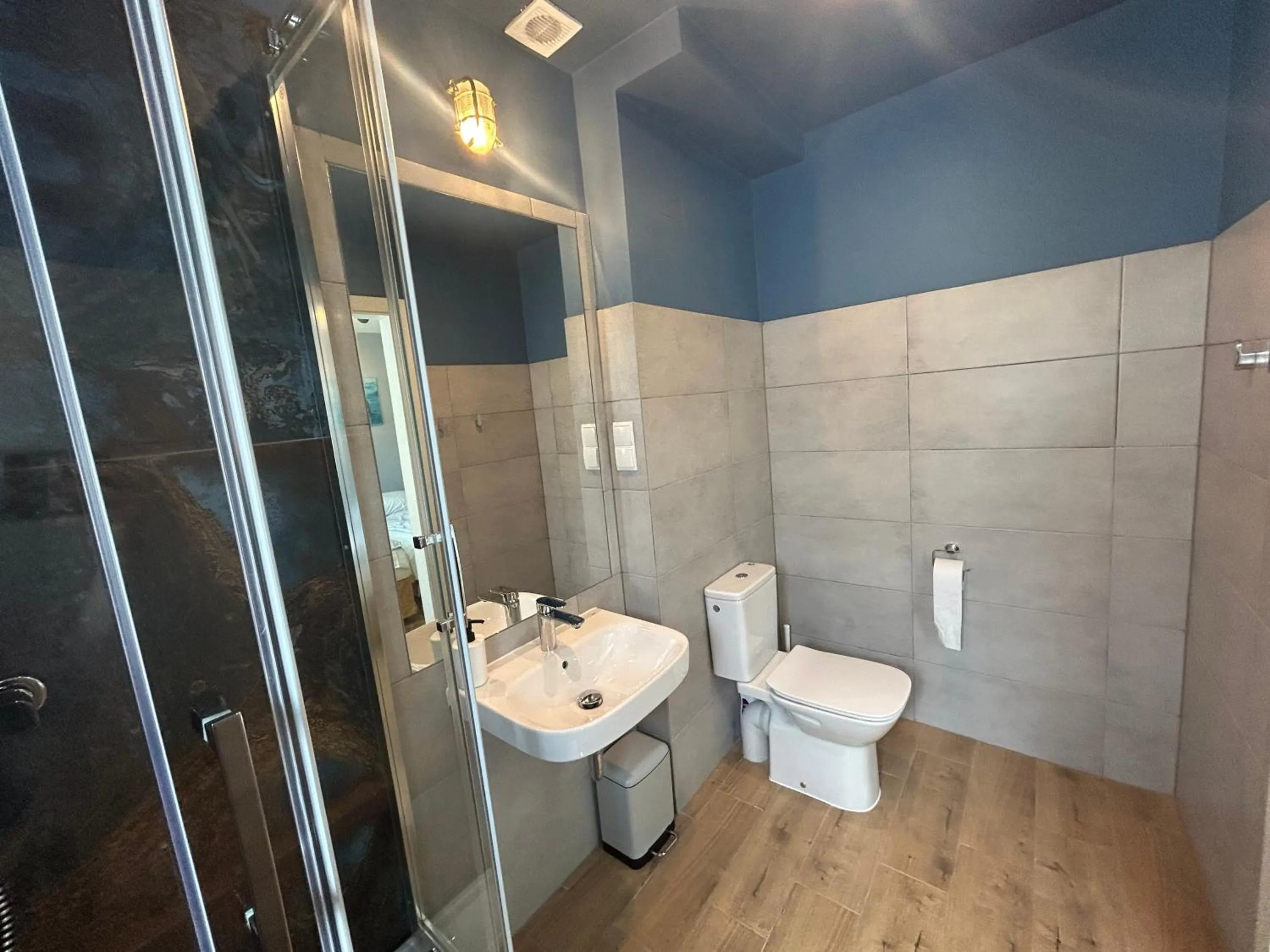 Cybulskiego Guest Rooms