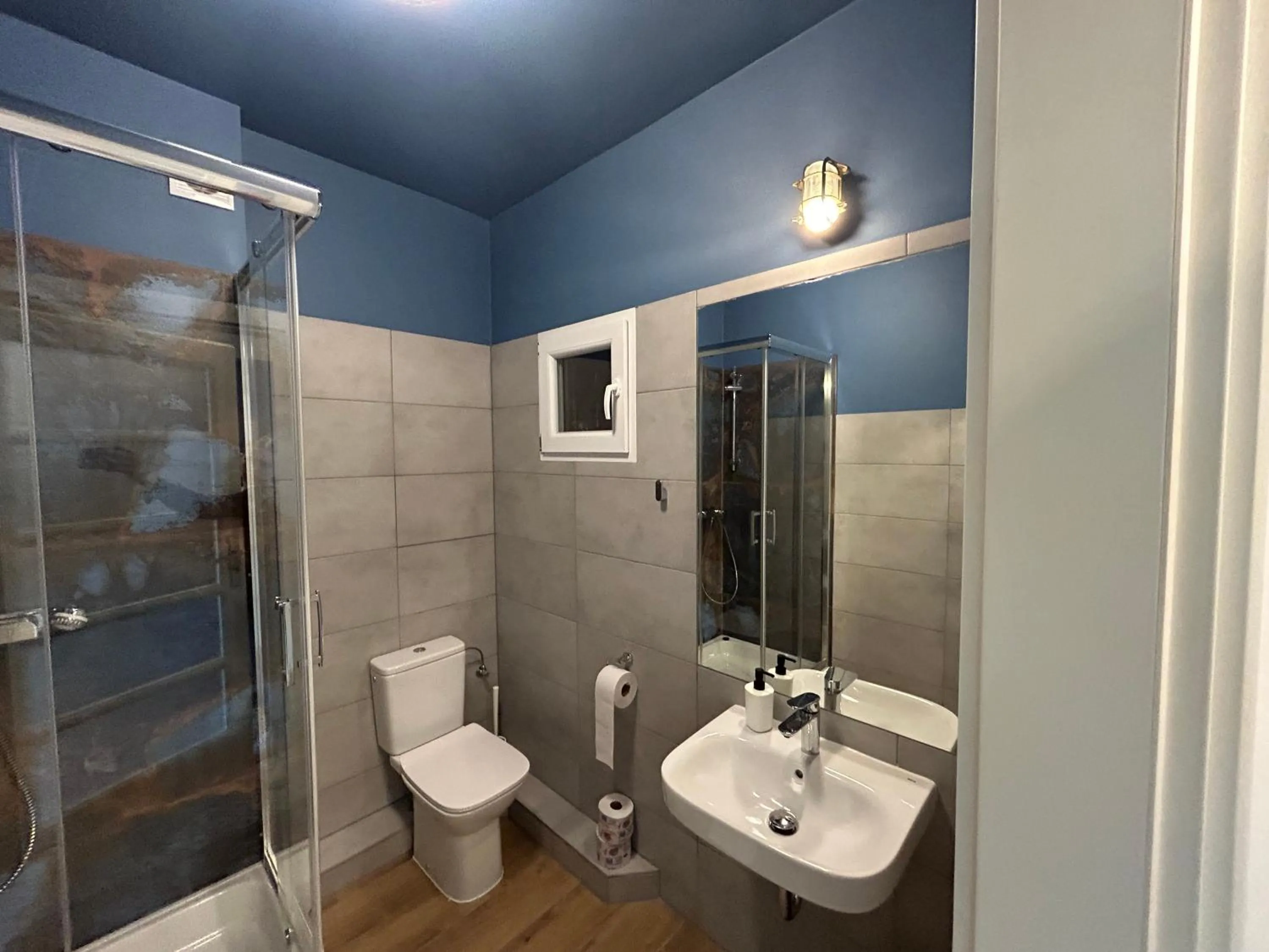 Cybulskiego Guest Rooms