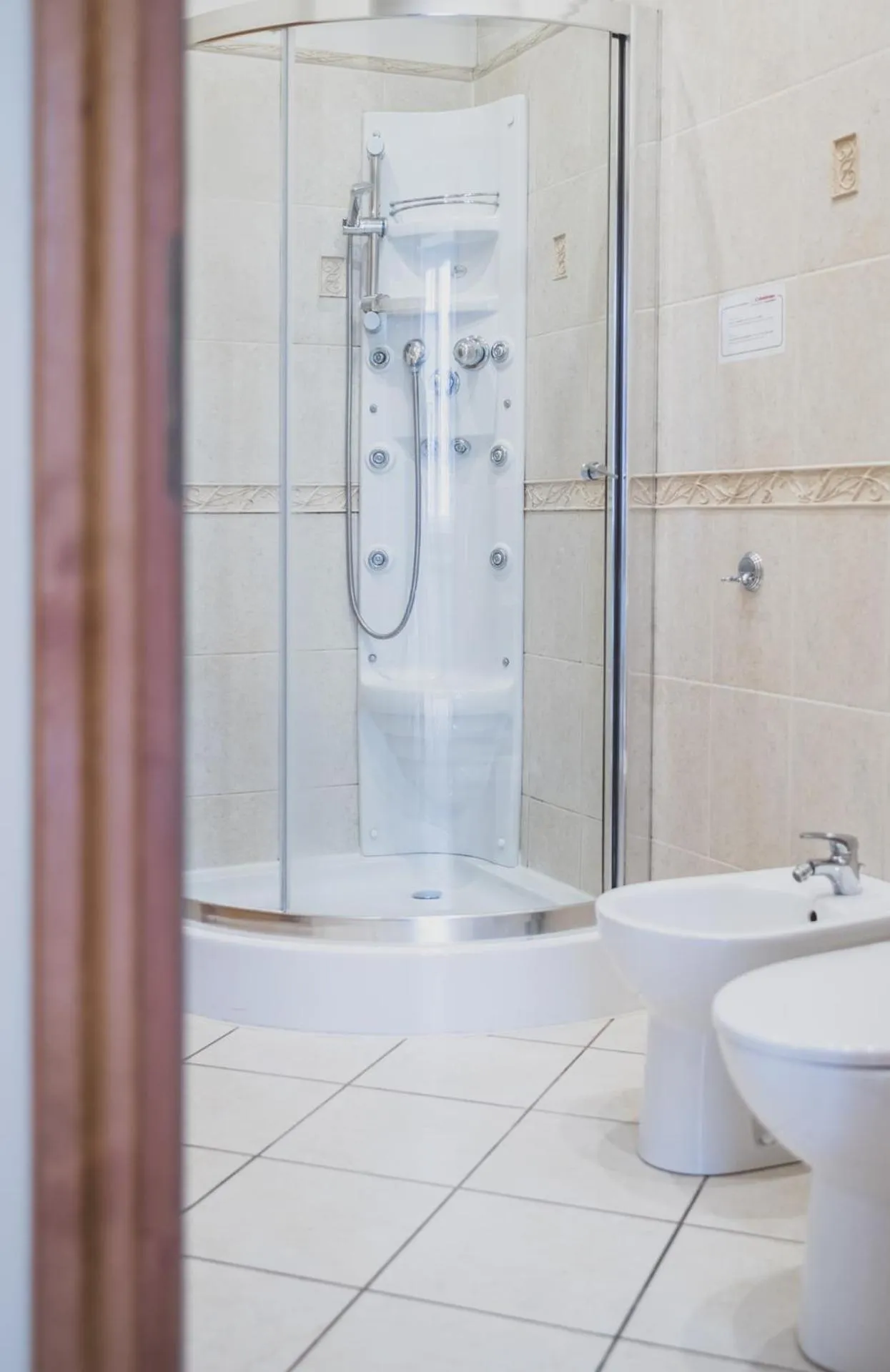 Bathroom in Cybulskiego Guest Rooms