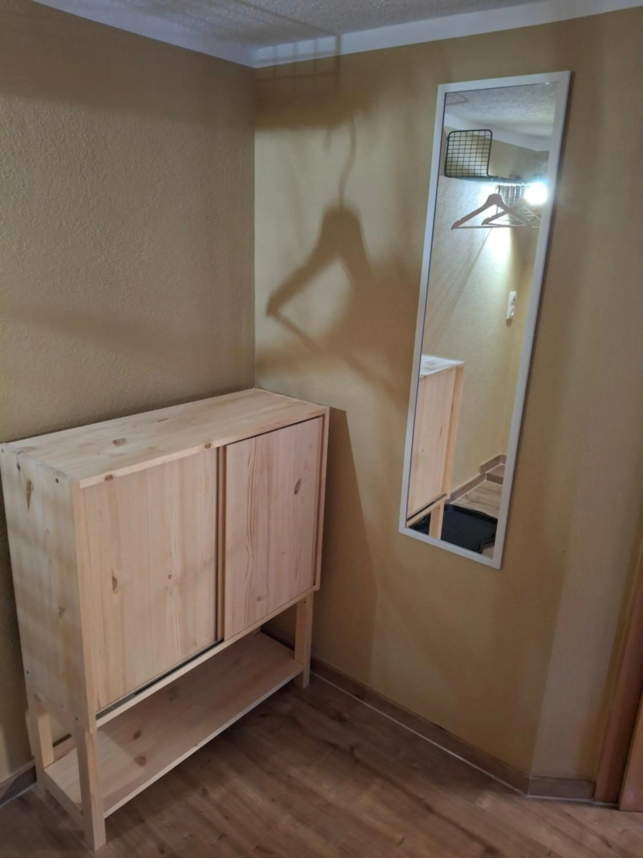wardrobe in Gasthaus Stiller Fritz