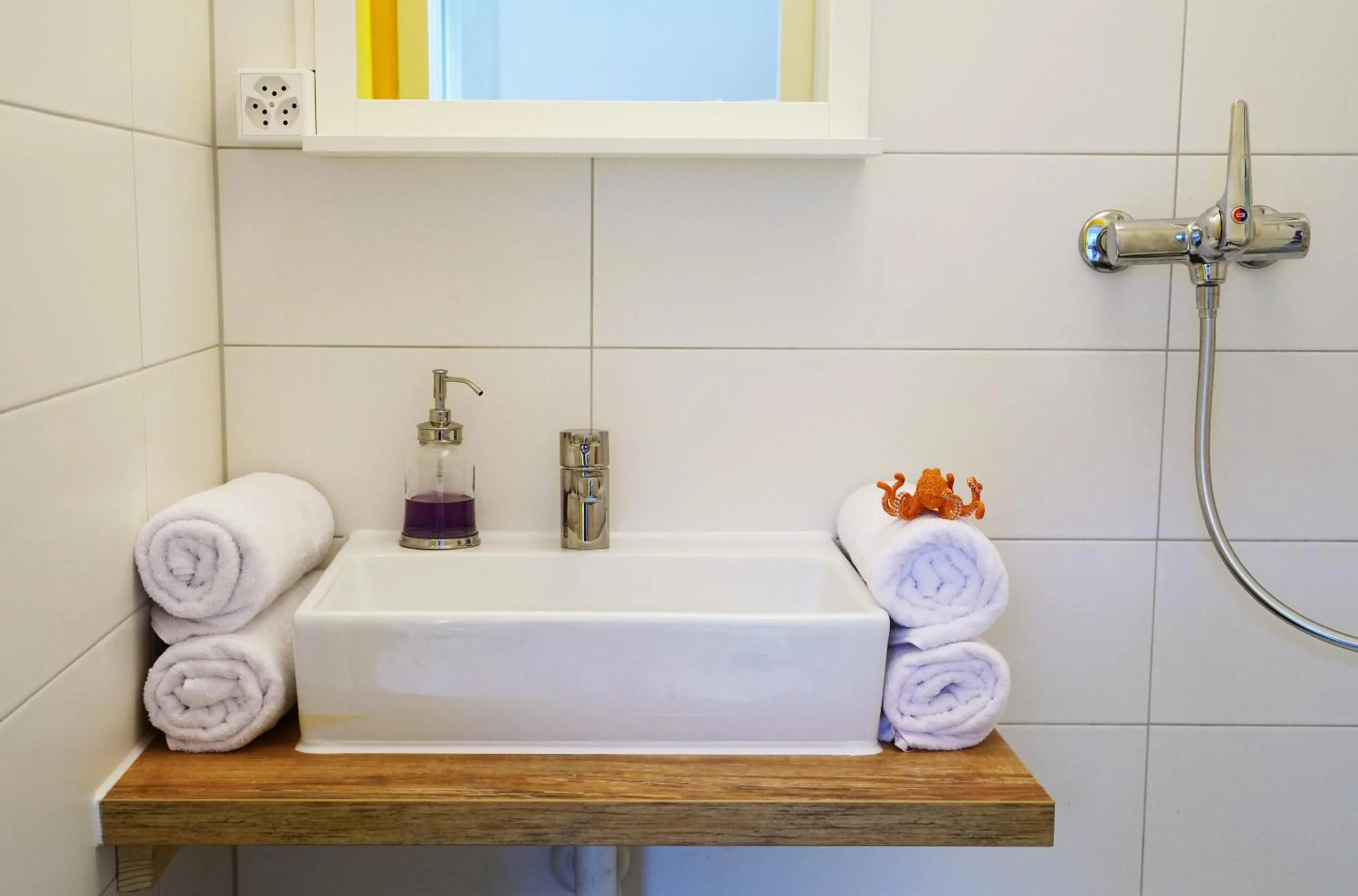 Toilet in Adventure Hostel Interlaken