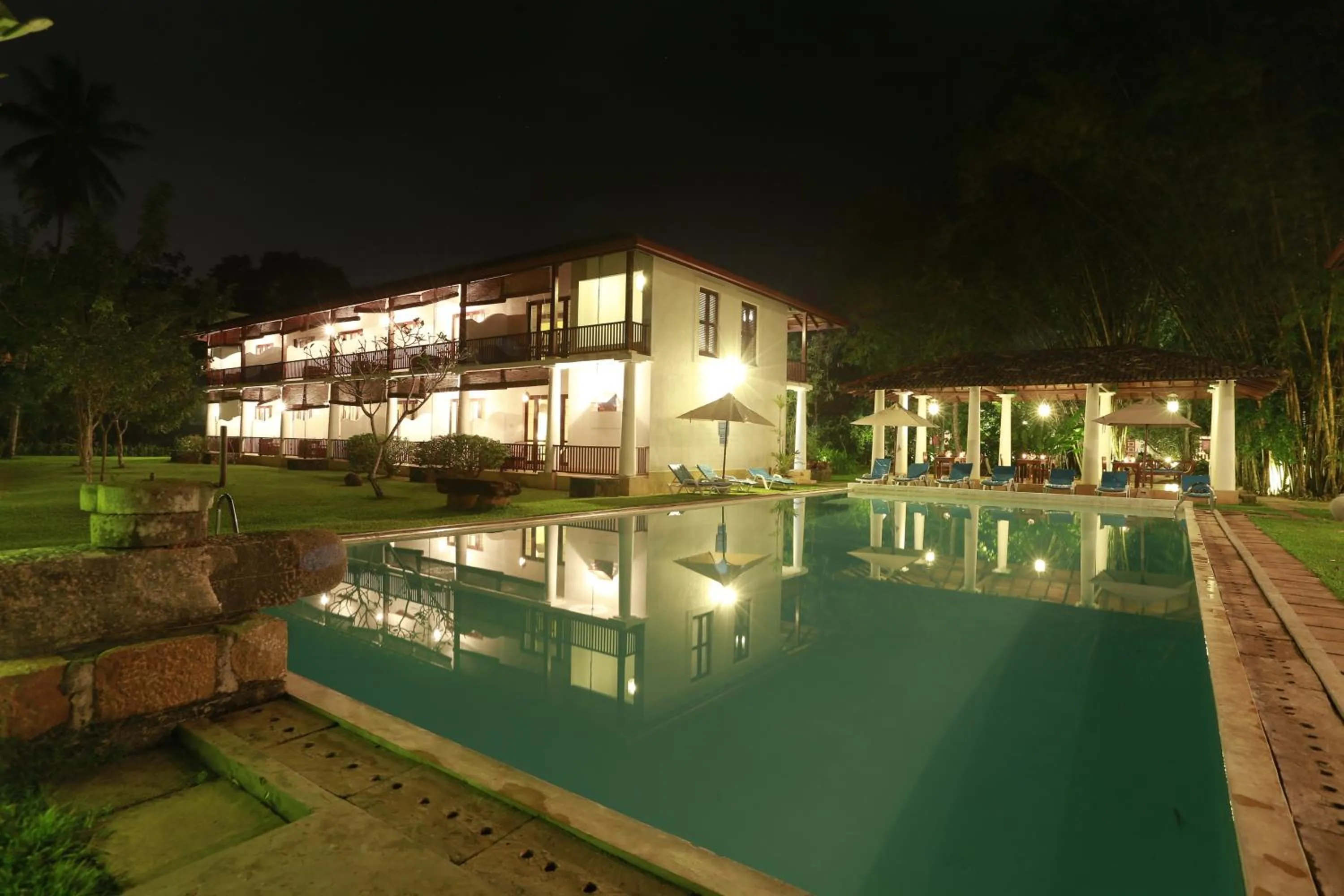 Pool view in Nooit Gedacht Heritage Hotel (Original Dutch Governors House)