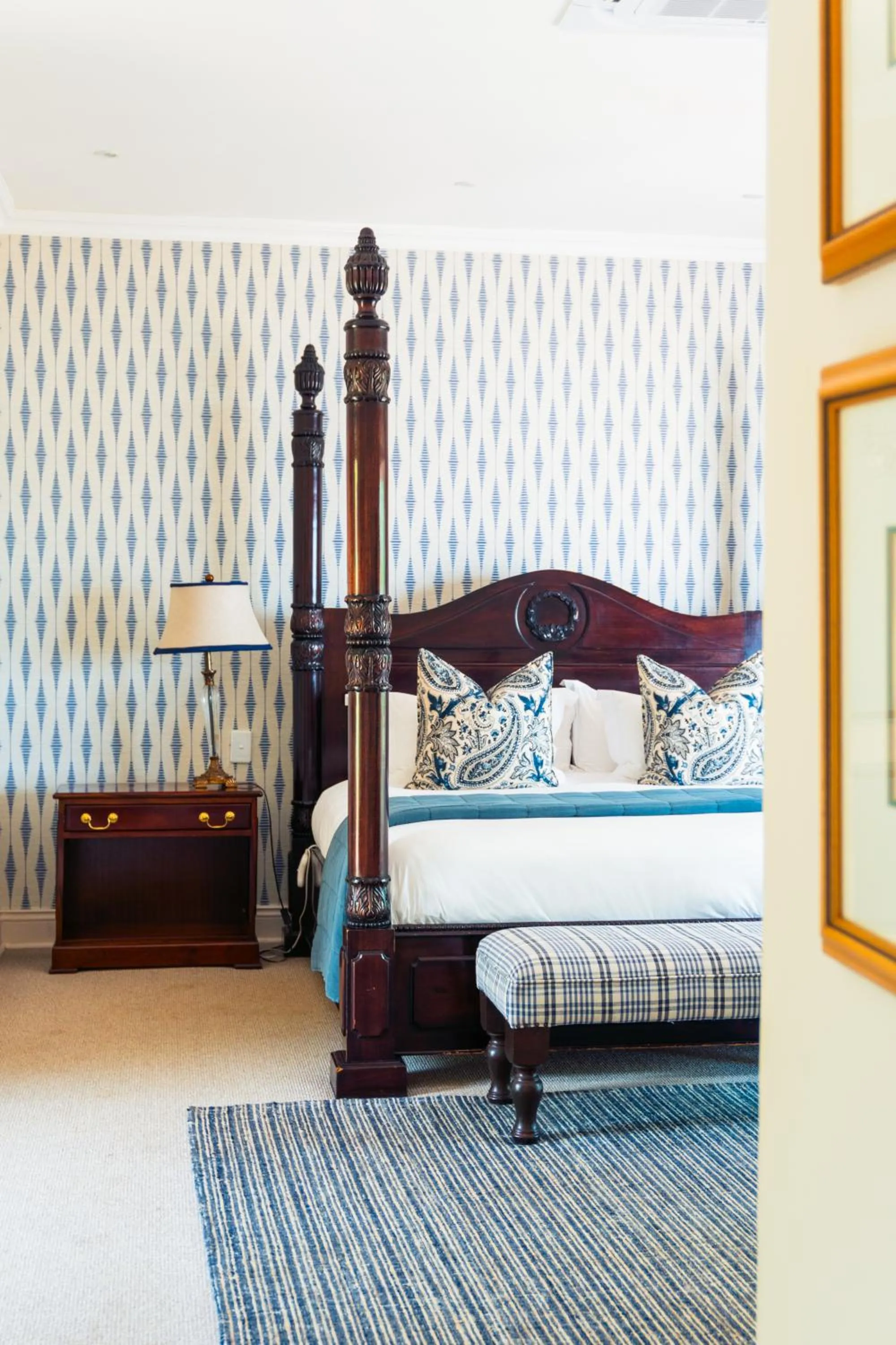 Bed in Walkersons Hotel & Spa