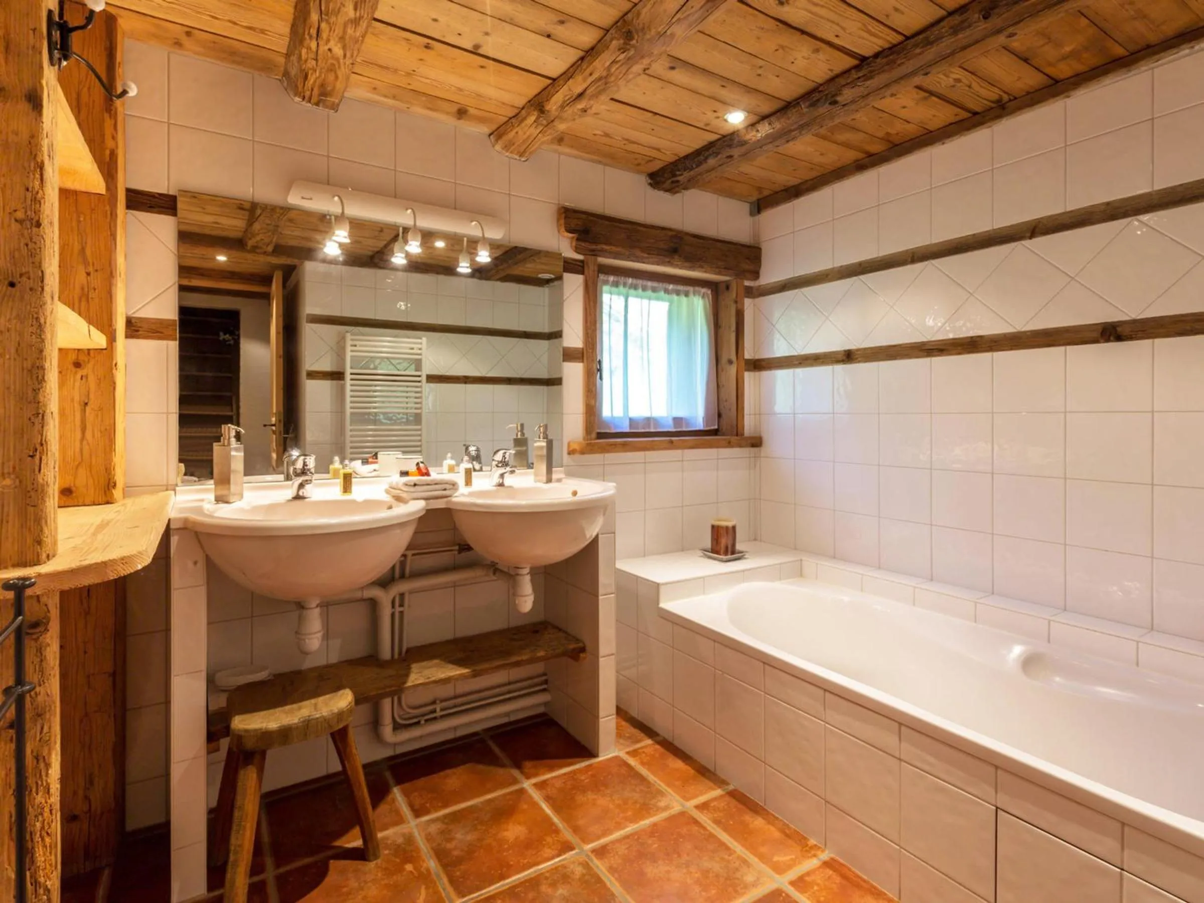 Chalet 12 pers - Sauna - Terrasse - Wifi - FR-1-437-9