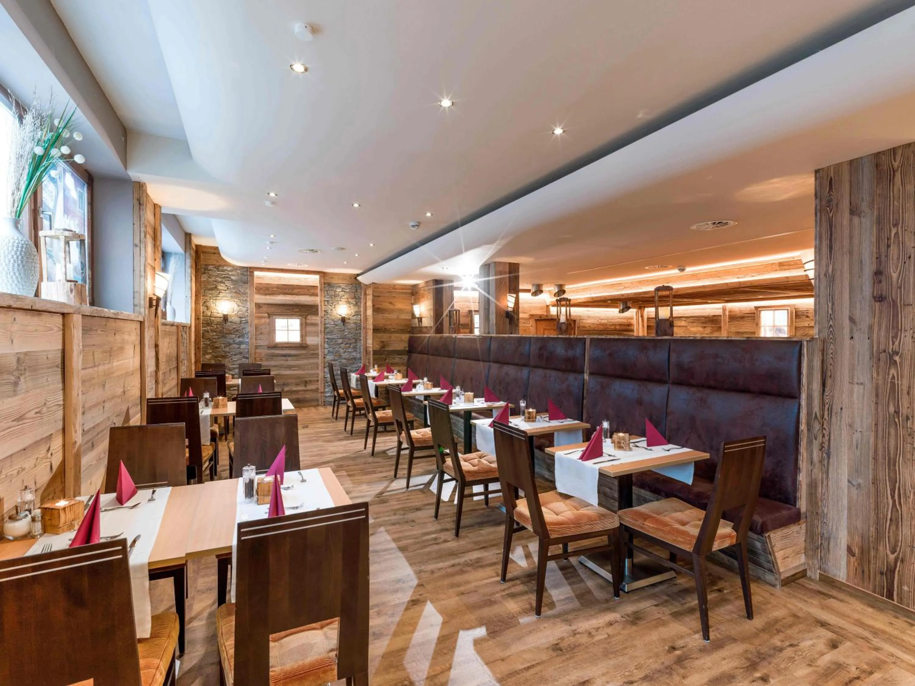 Restaurant/places to eat in SCOL Sporthotel Zillertal