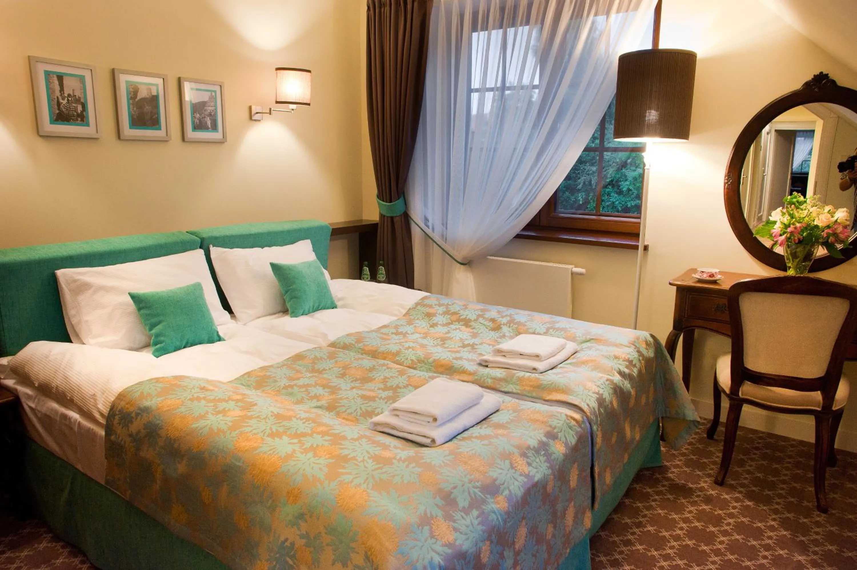 Bed in Hotel Kazimierzówka