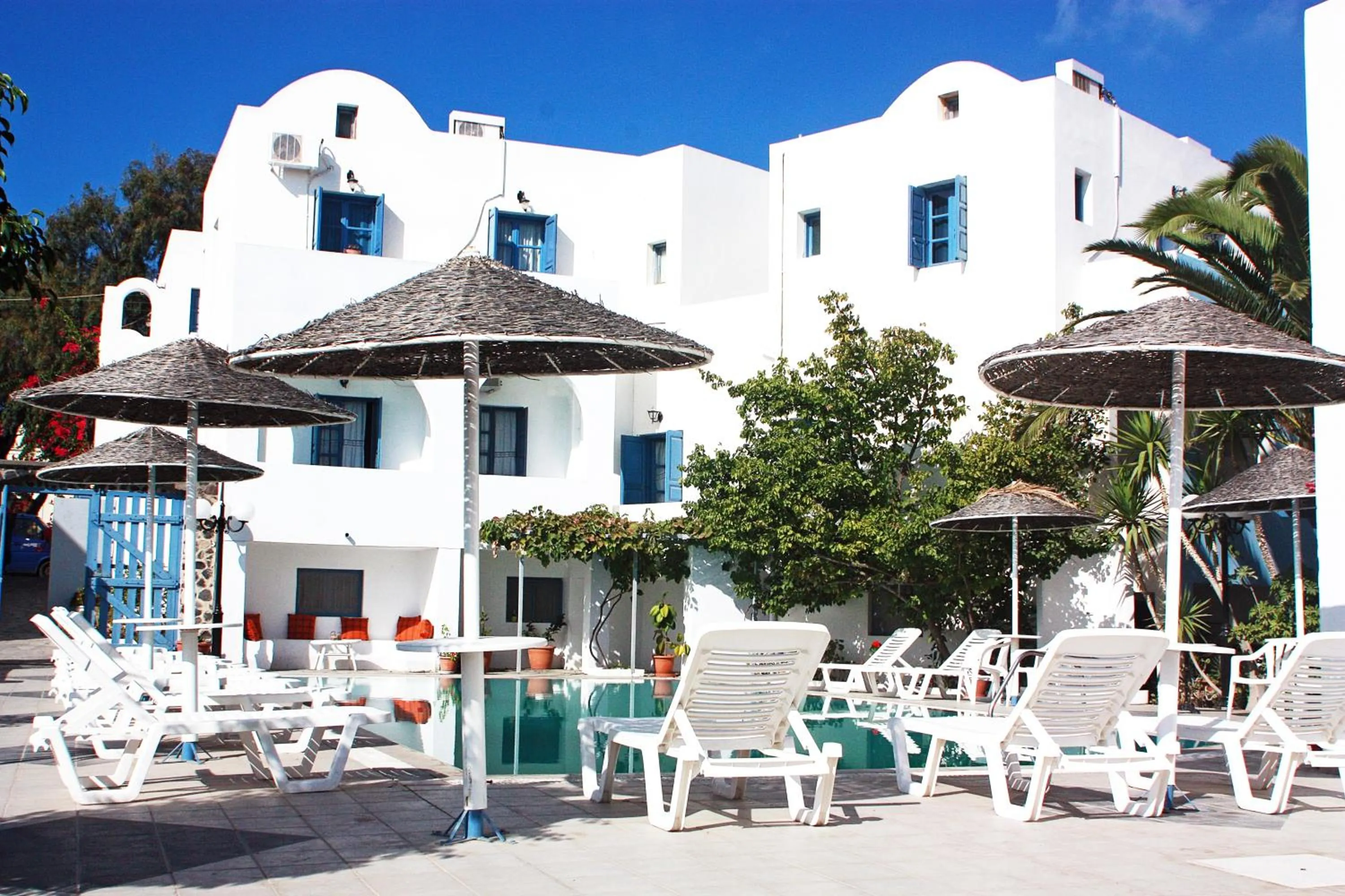 Swimming pool in Hotel Kalma