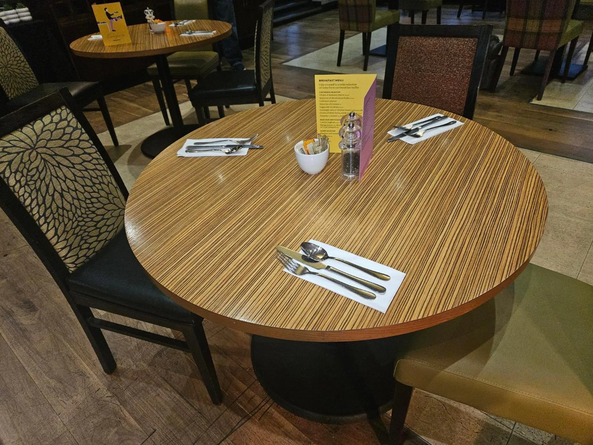 Breakfast in Leonardo Inn Glasgow West End