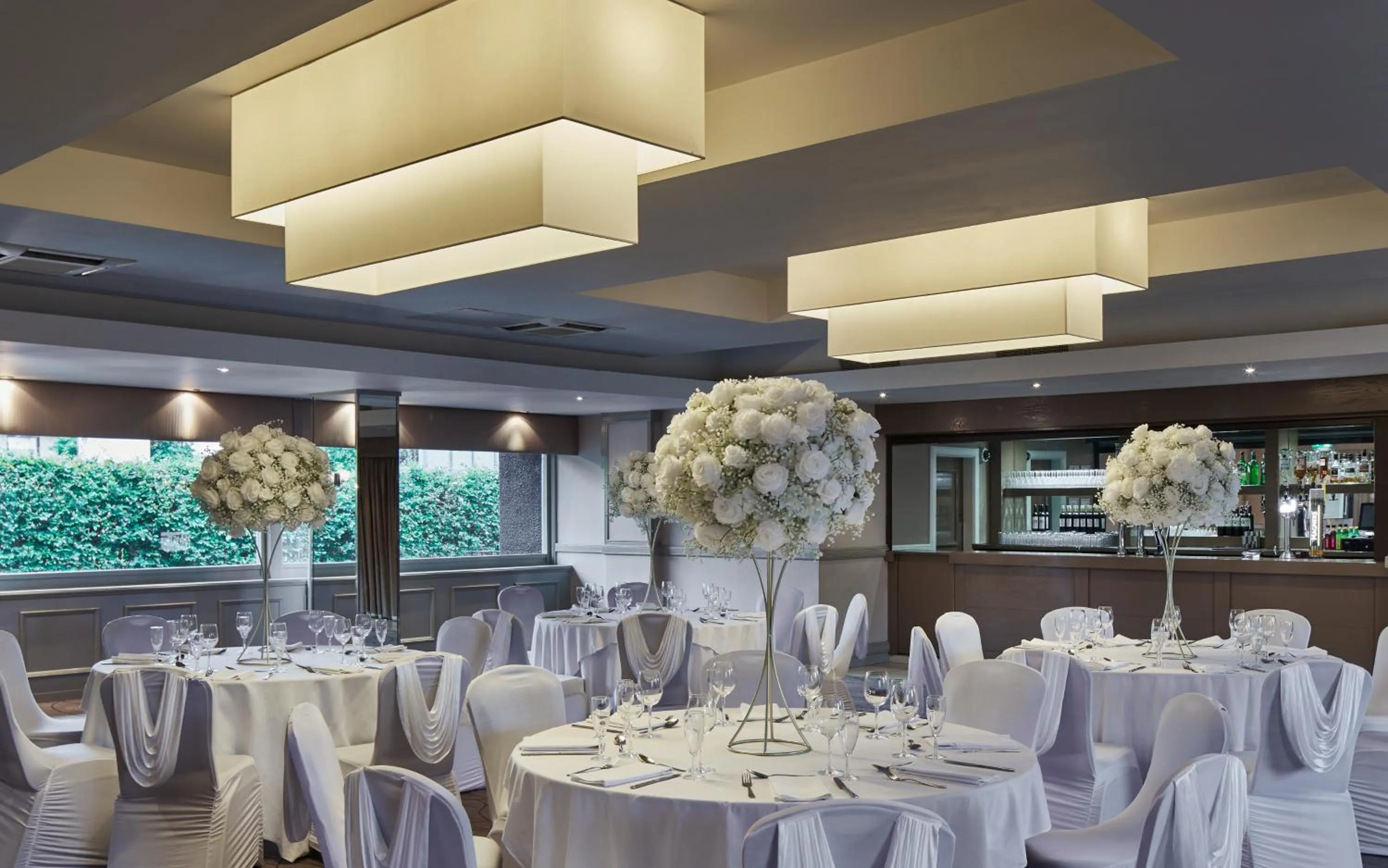 wedding in Leonardo Inn Glasgow West End