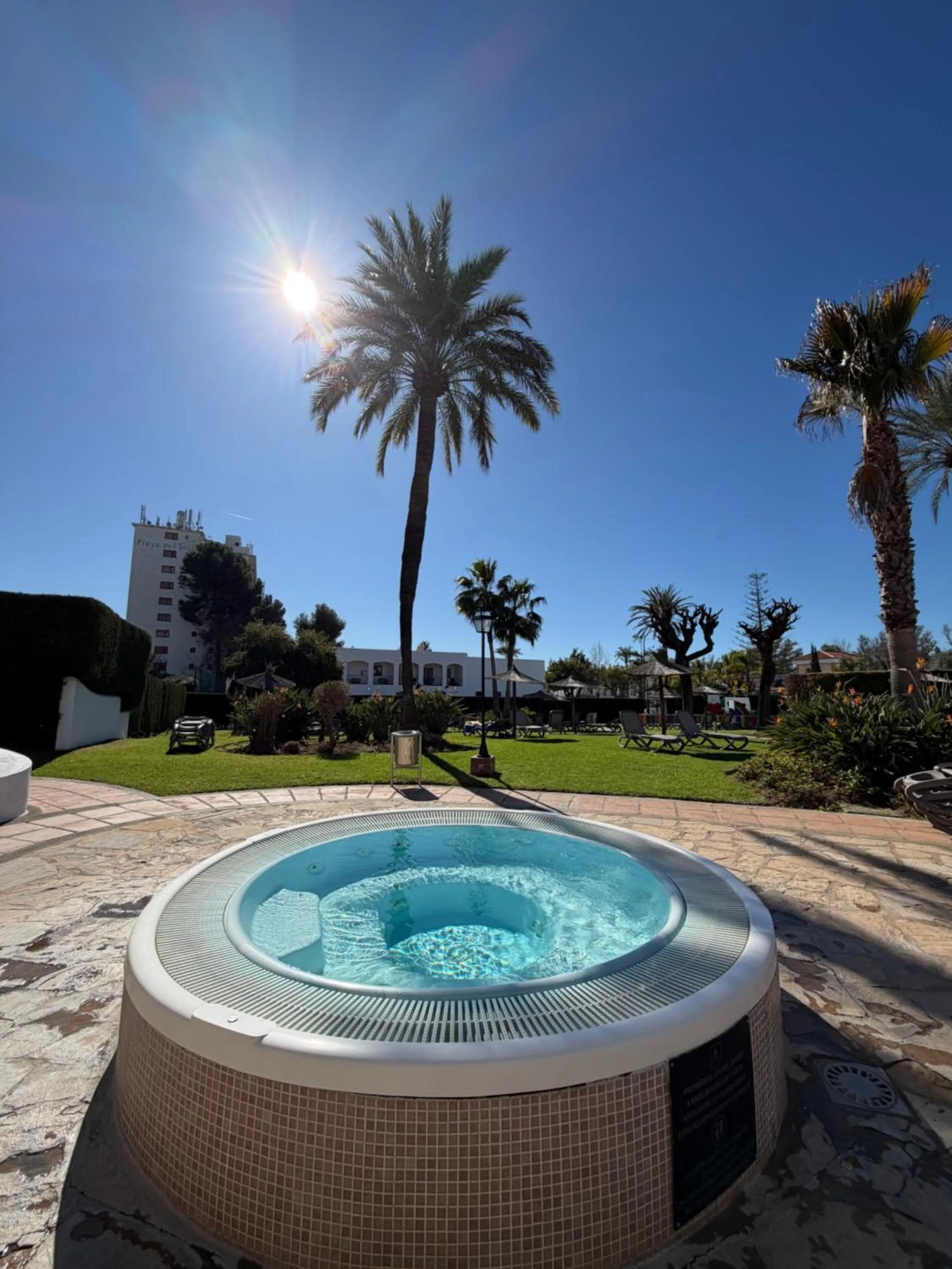 Swimming pool in Macdonald Villacana Resort