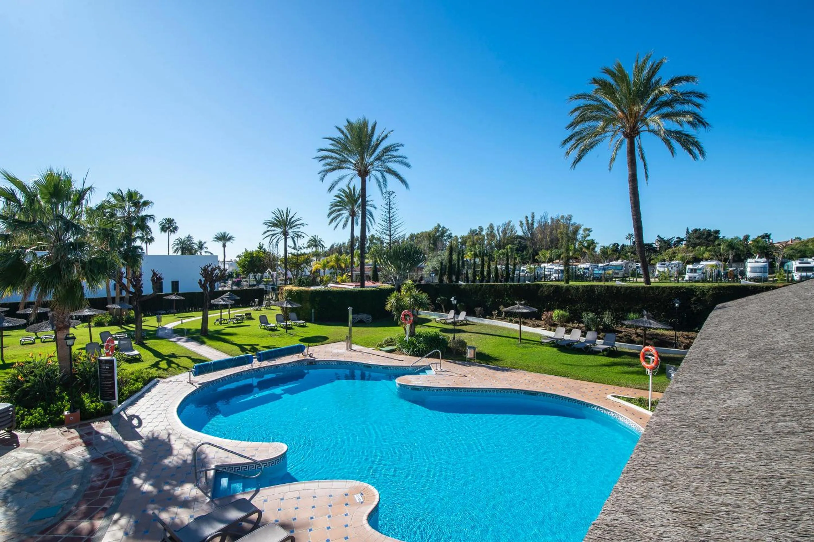 Swimming pool in Macdonald Villacana Resort