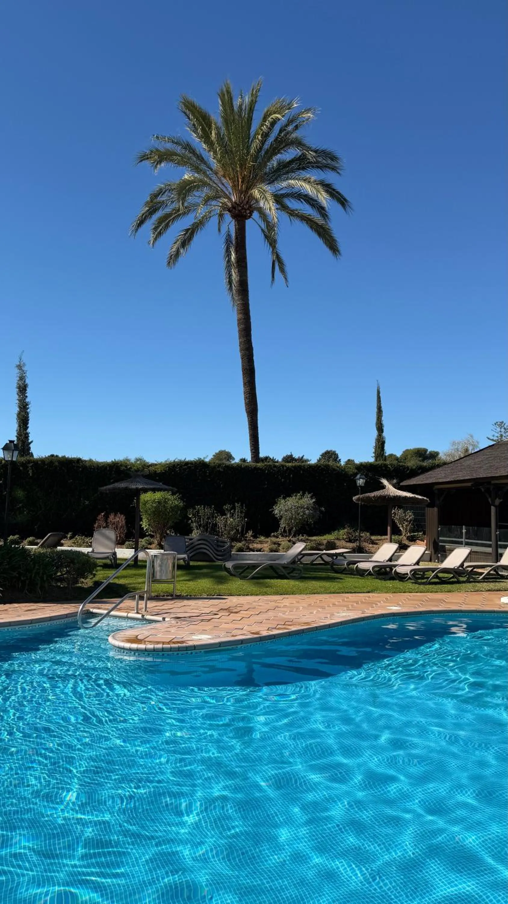 Swimming pool in Macdonald Villacana Resort