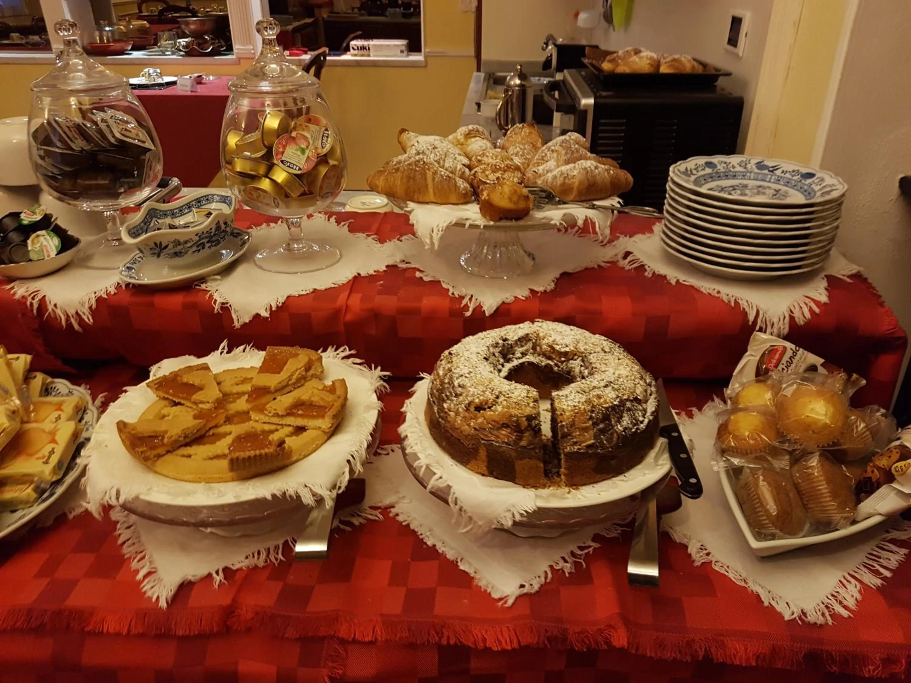 Breakfast in B&B Villa Gavina