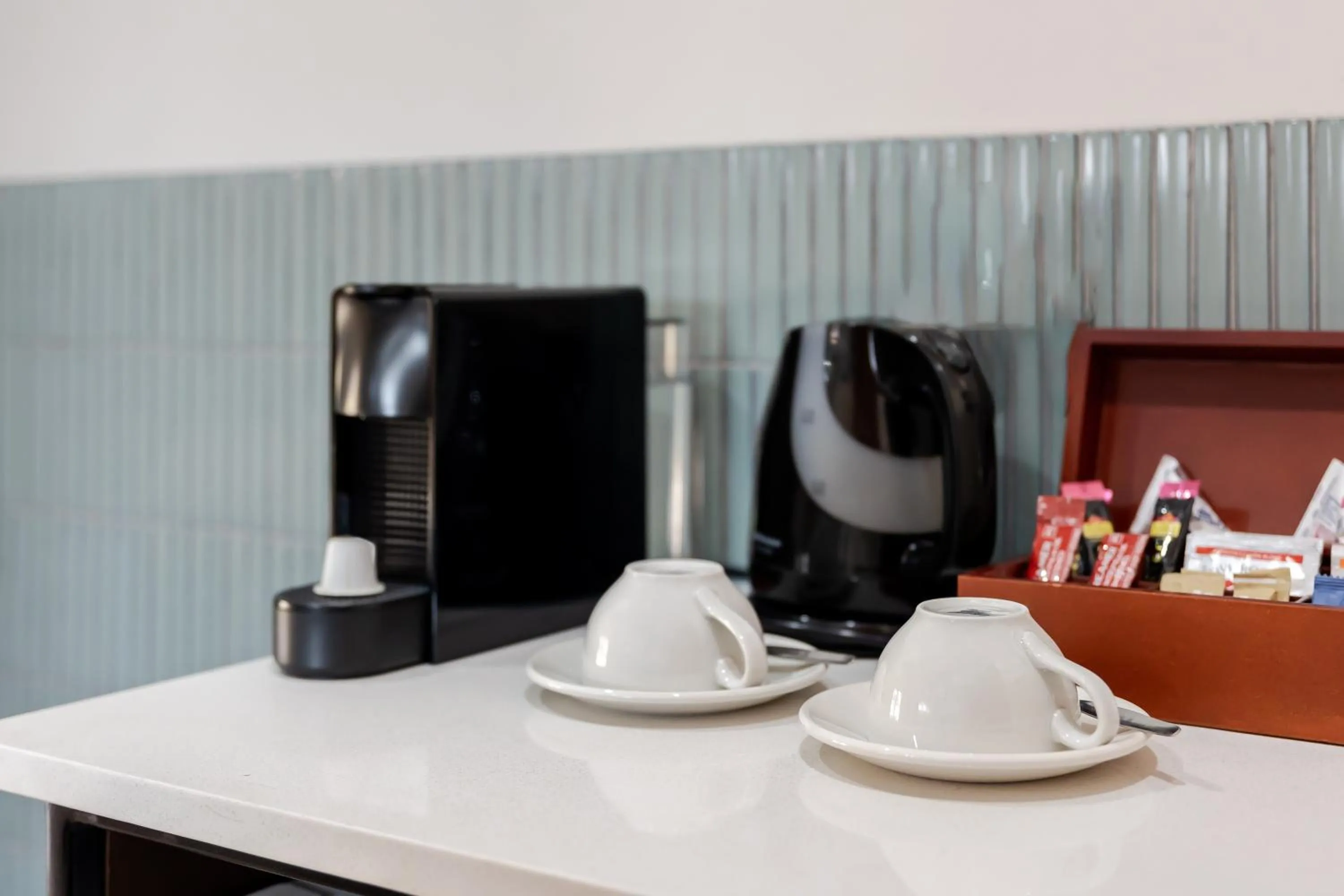 Coffee/tea facilities in Hippo Hollow Country Estate