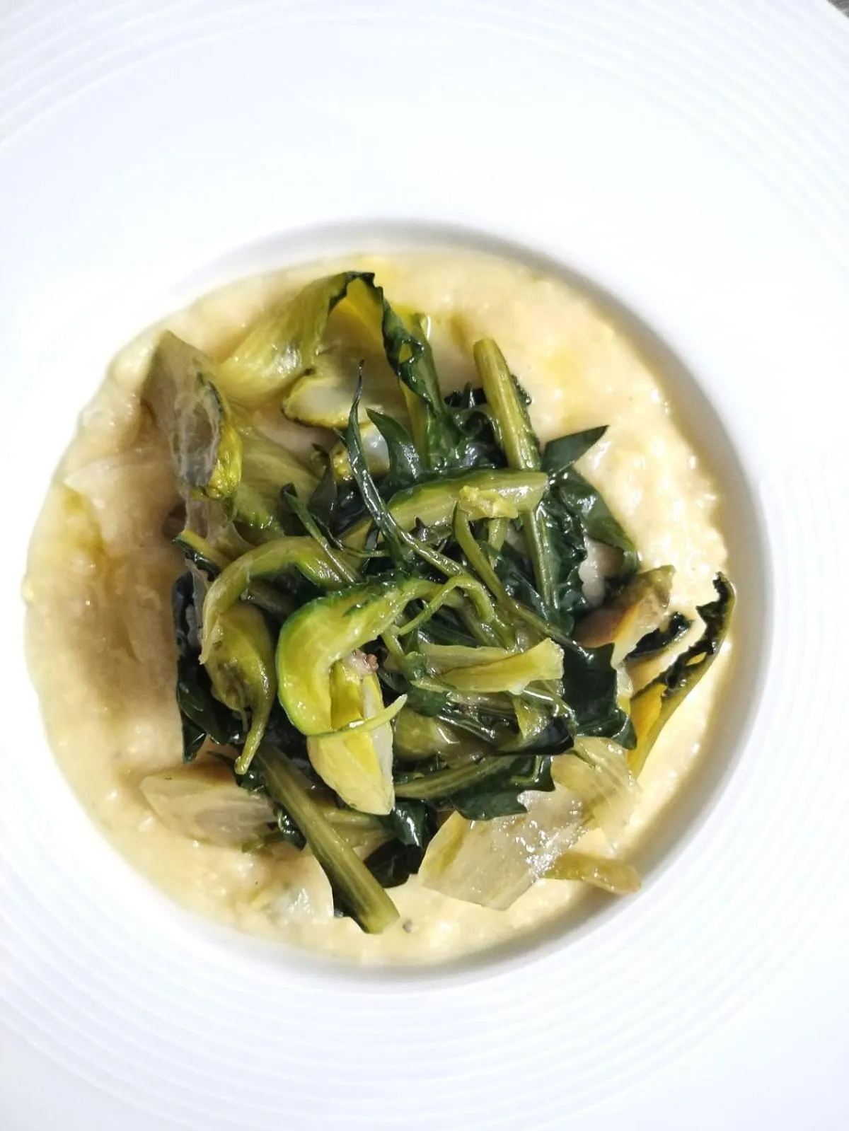 Restaurant/places to eat in Hotel Colibrì