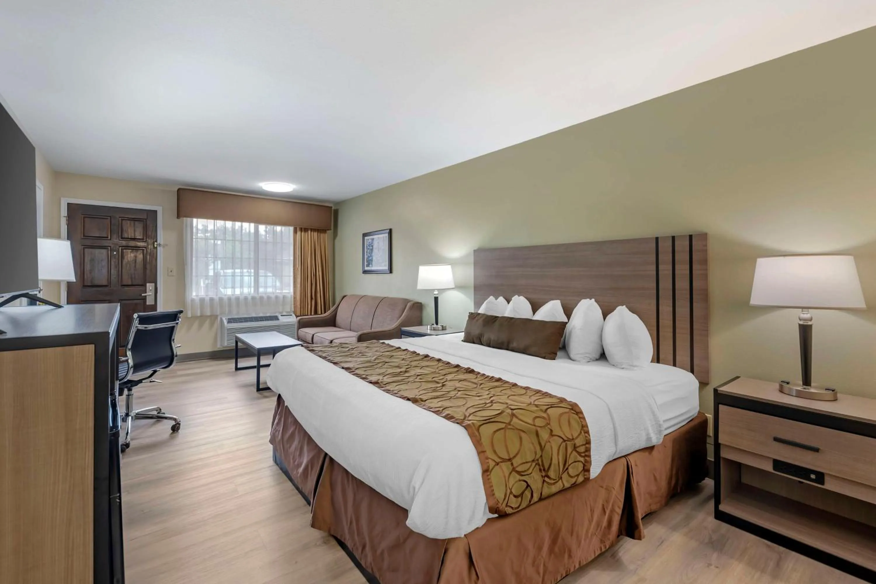 Bedroom, Bed in Best Western Inn of Brenham