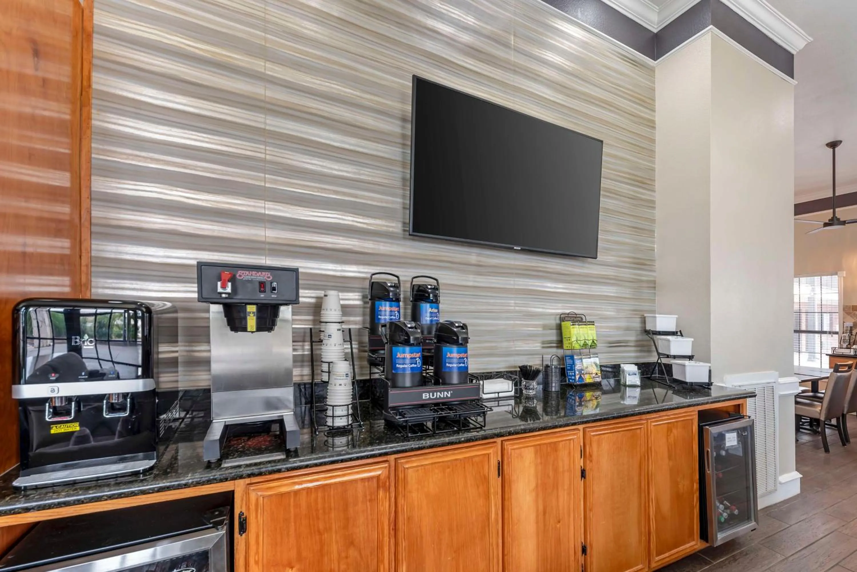 Property building in Best Western Inn of Brenham