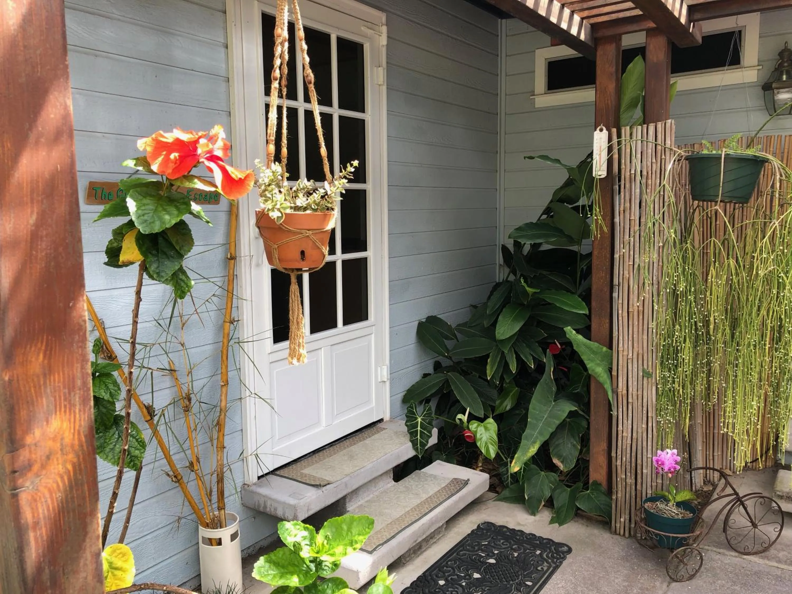 Facade/entrance in The Great Kona Escape