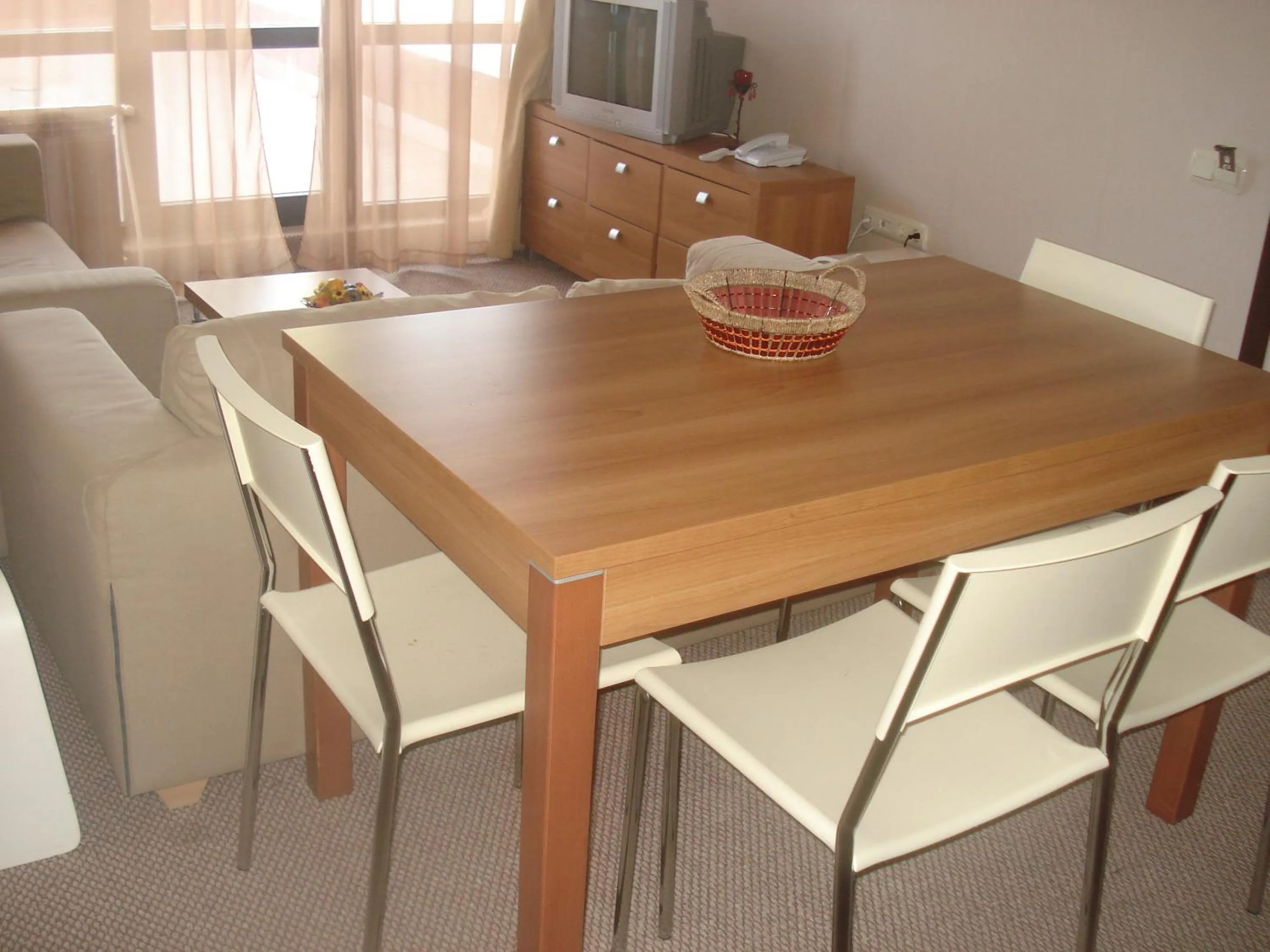 Seating area in Snezhanka Apartments TMF