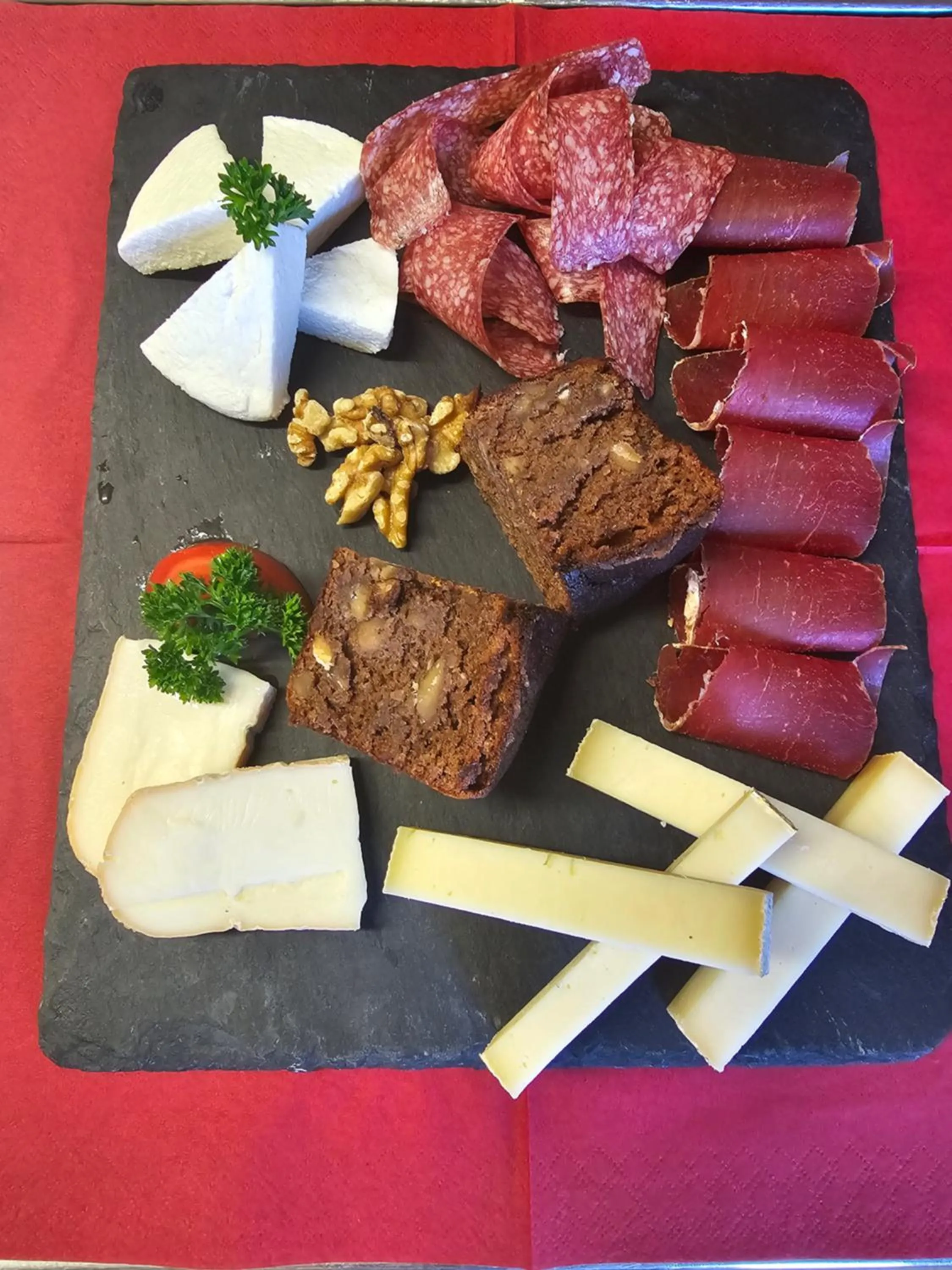 Hotel Ristorante Lagrev