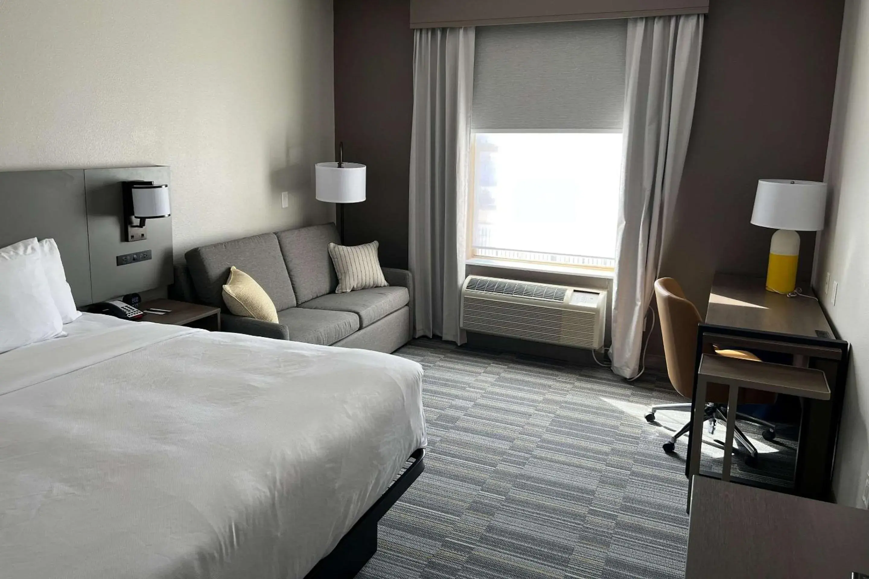 Standard King Room - Non Smoking in Comfort Inn & Suites Standard King Room - Non Smoking in Comfort Inn & Suites