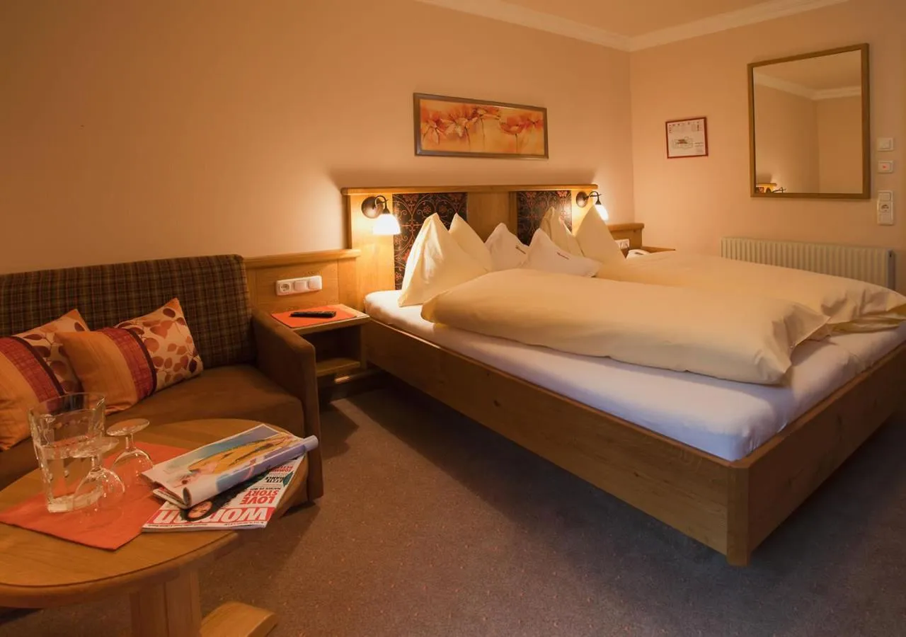 Bed in Wellness-Aparthotel Montana