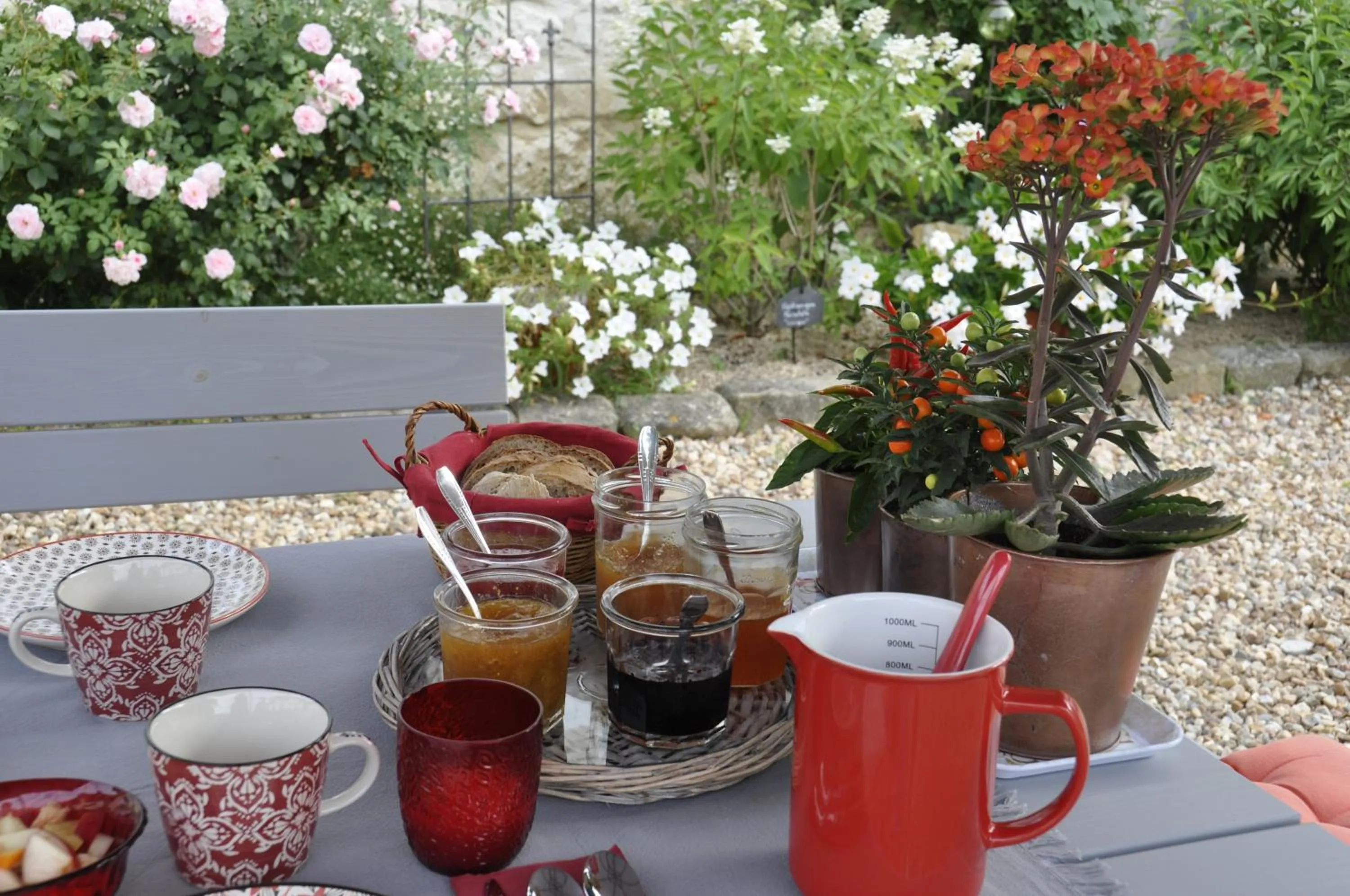 Breakfast in La Ferme Blanche