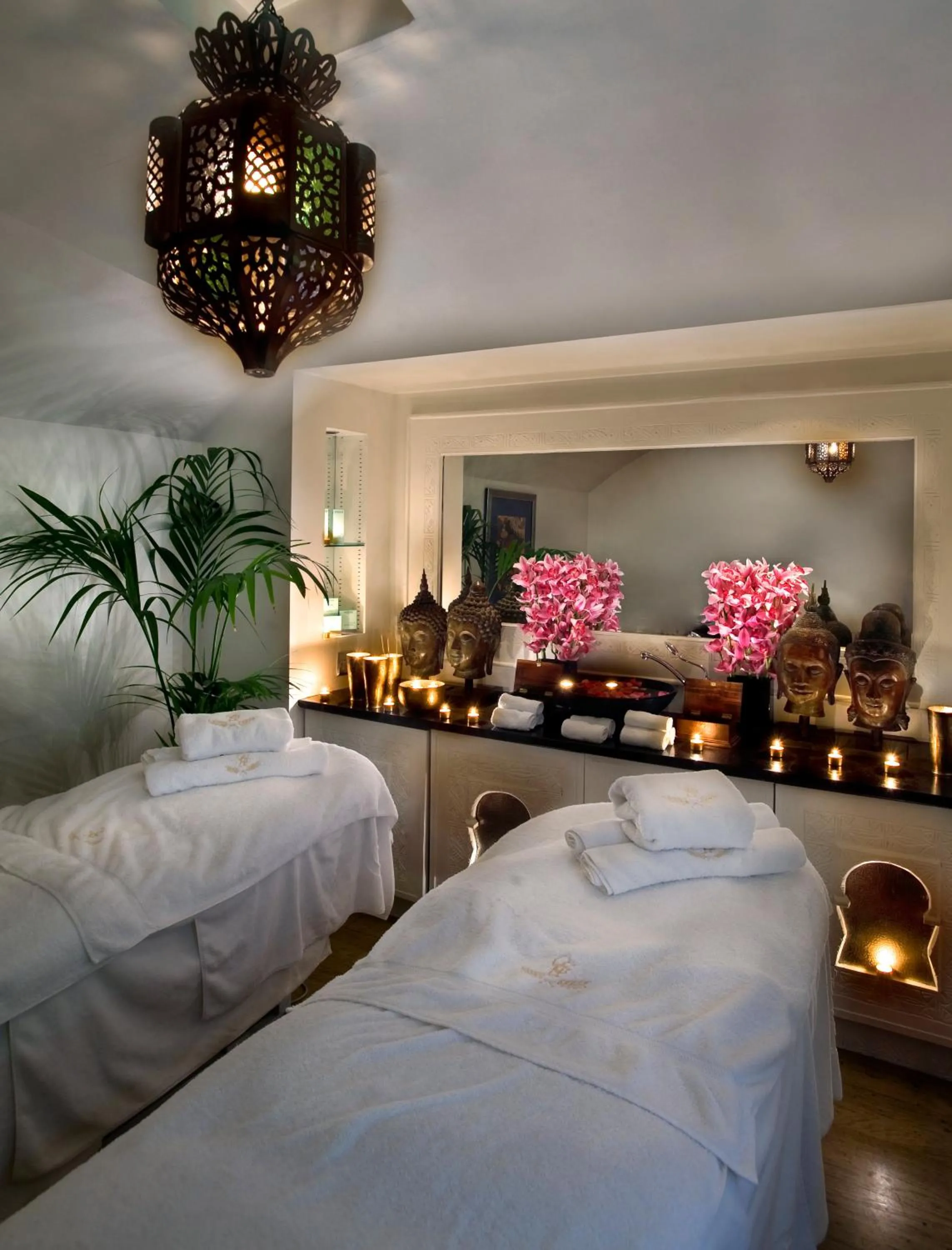 Spa and wellness centre/facilities, Bed in The Old Government House Hotel & Spa