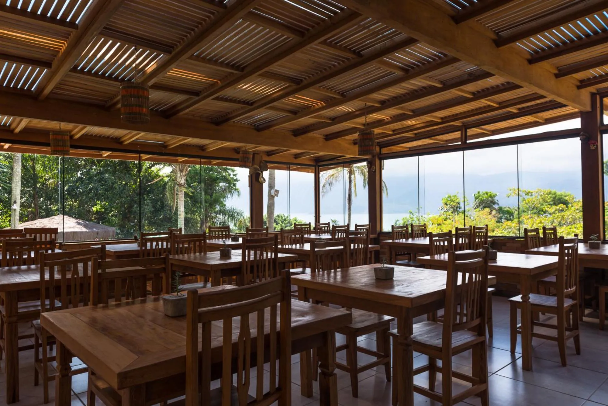 Buffet breakfast in Pousada Ilhote da Prainha