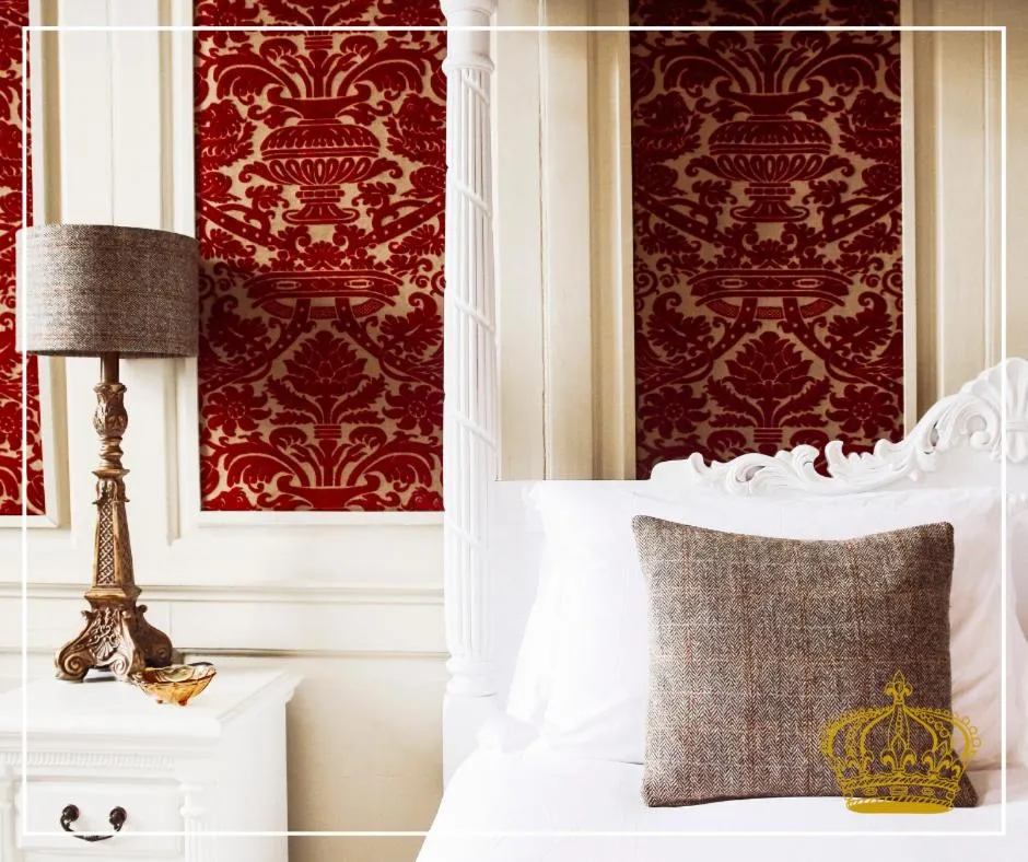 Bed in The Old Crown Coaching Inn