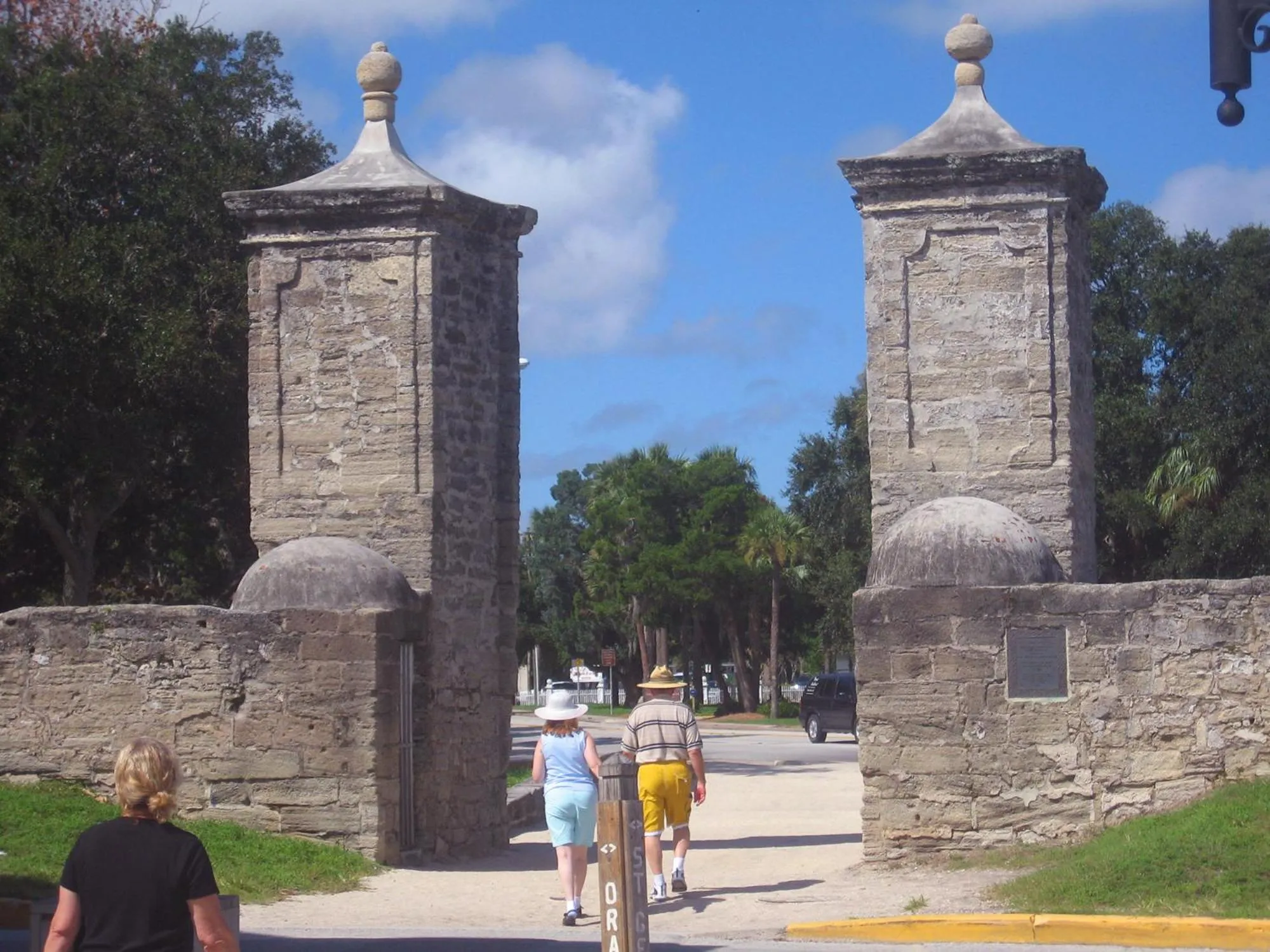 Nearby landmark in Historic Luxury Two Bedroom Apartment