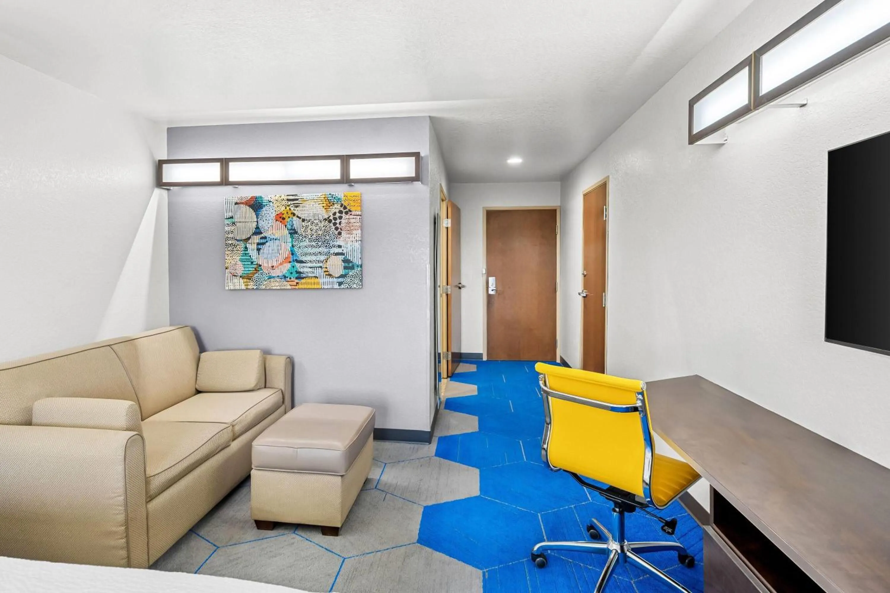 Photo of the whole room in Microtel Inn & Suites by Wyndham Searcy