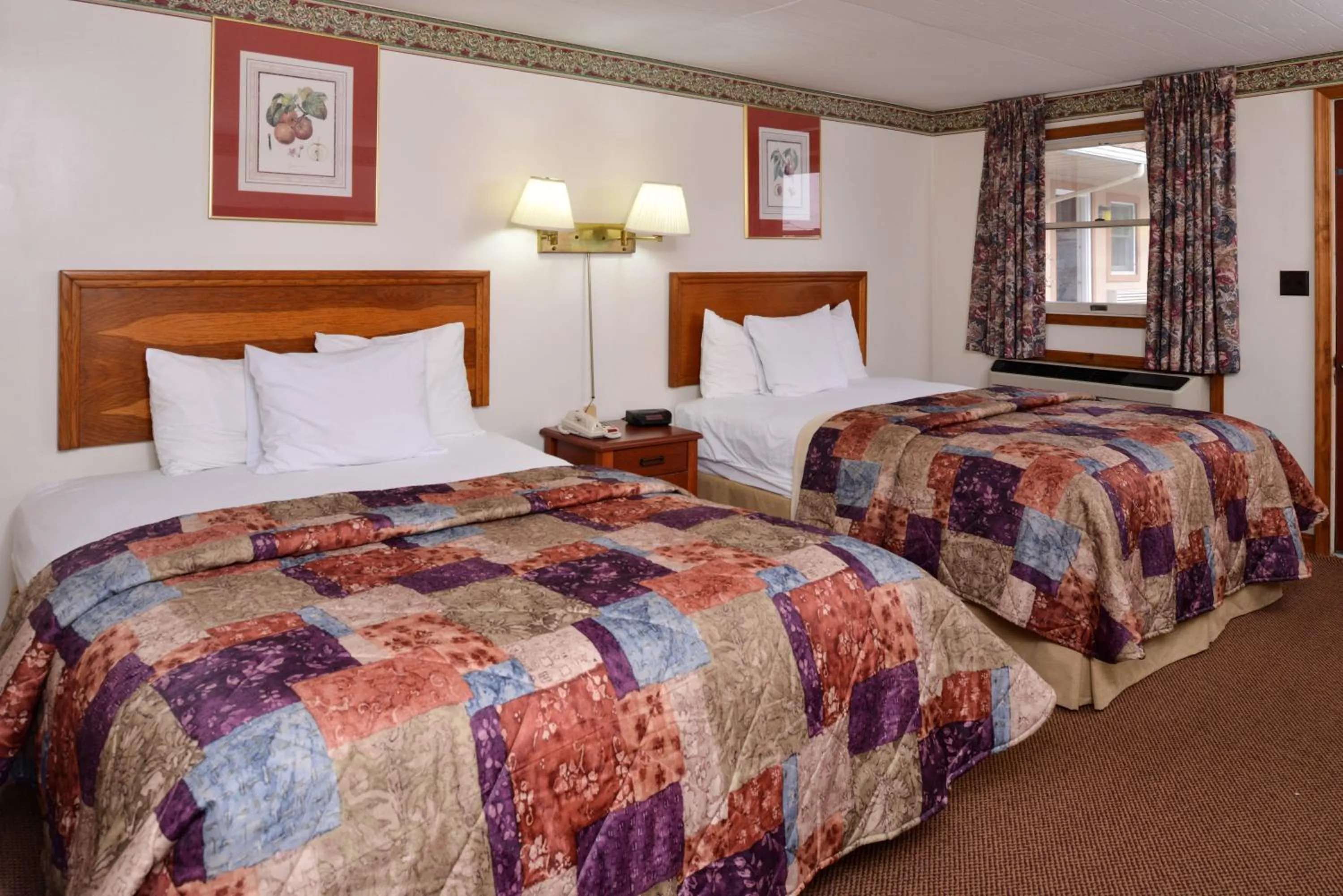 Bed in Red Carpet Inn Ronks