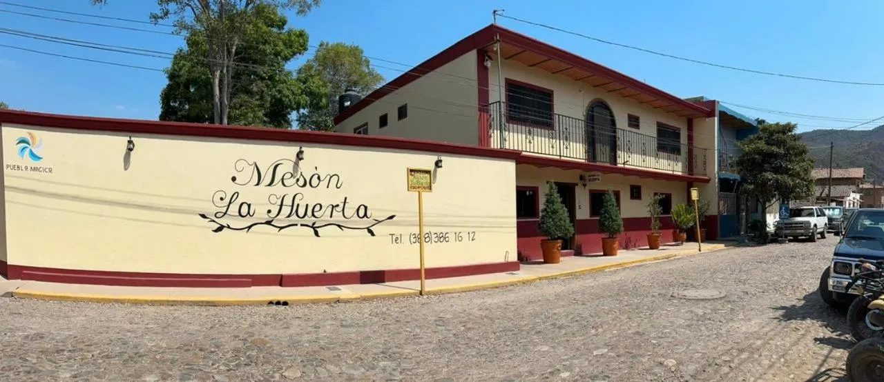 Property building in Meson La Huerta