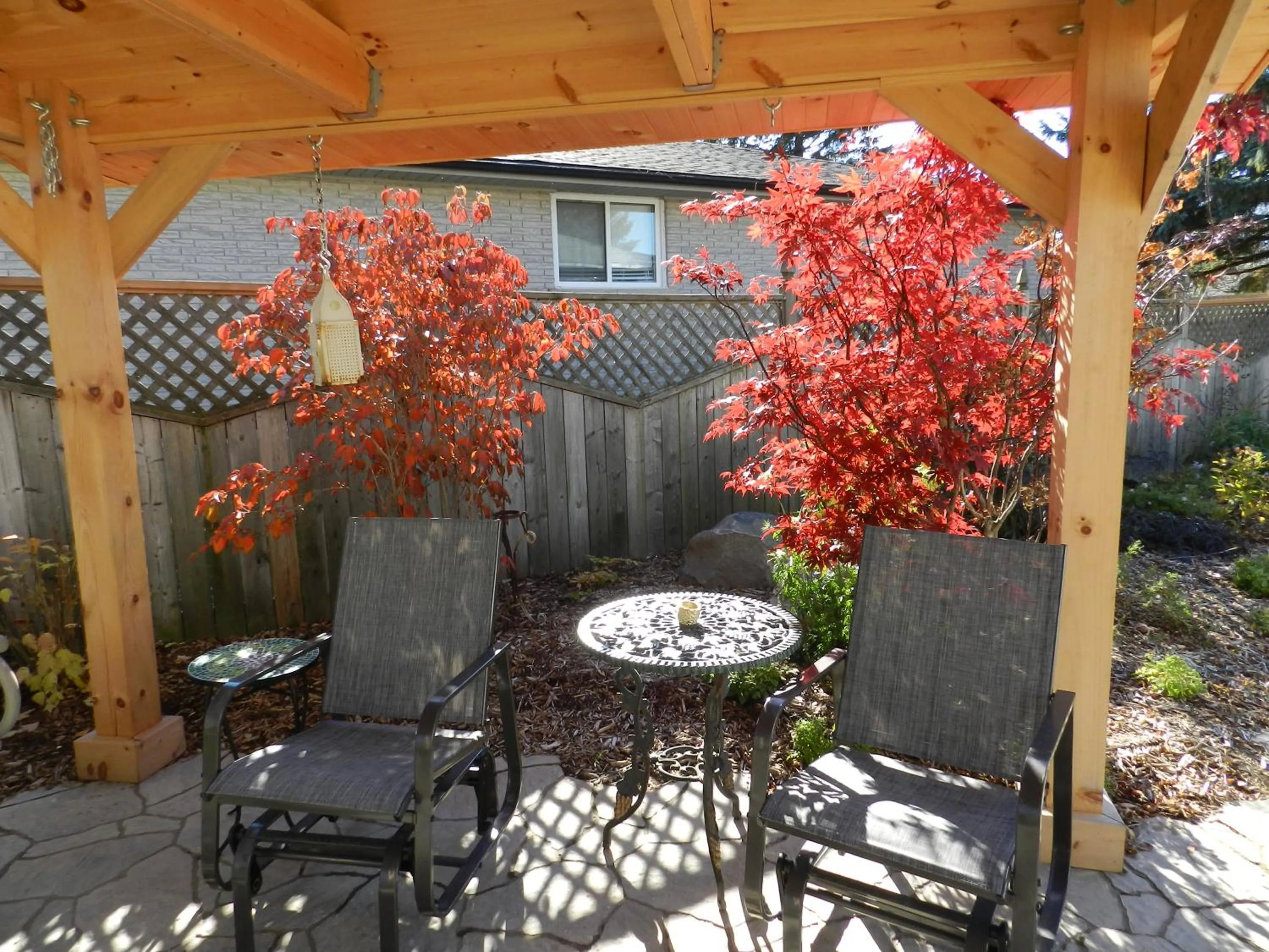 Property building in A Garden Stroll Bed & Breakfast