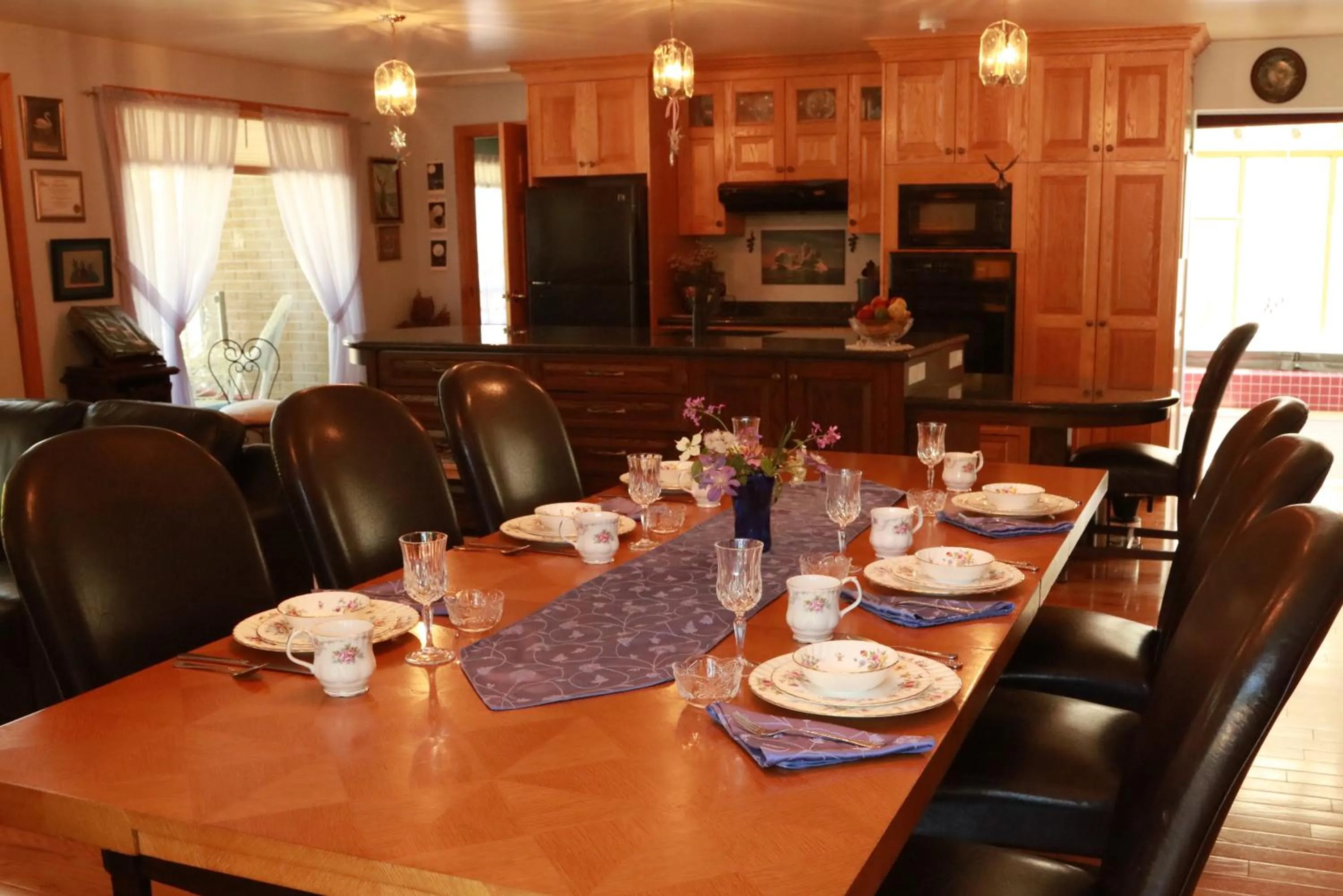 Photo of the whole room in A Garden Stroll Bed & Breakfast