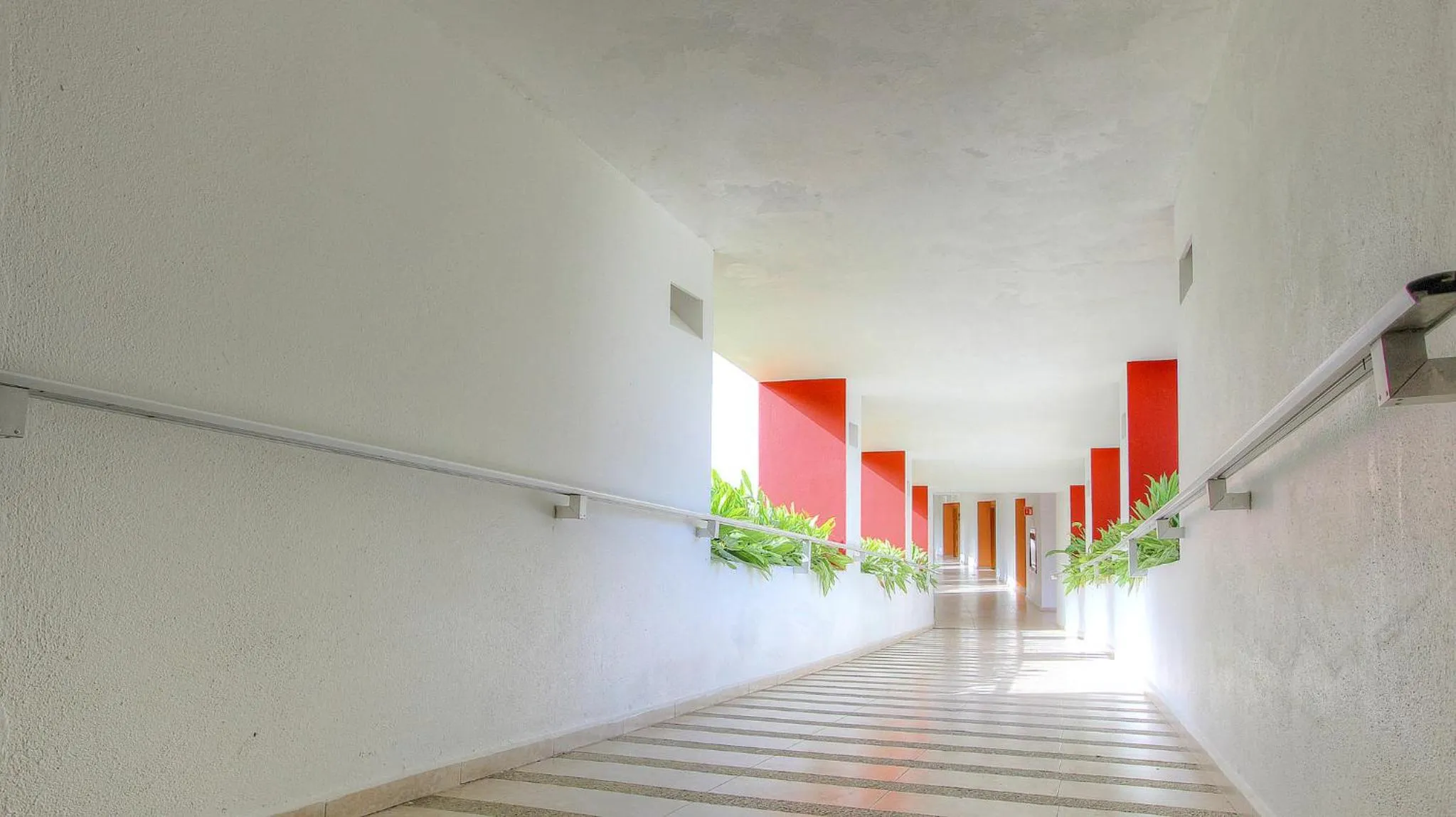 Decorative detail in Fiesta Inn Villahermosa Cencali