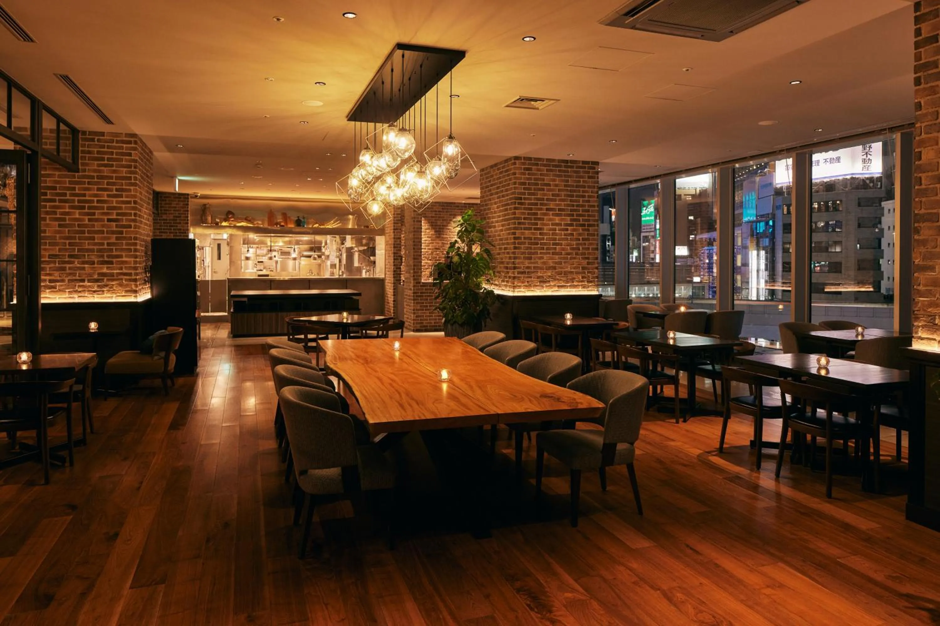 Restaurant/places to eat in SHIBUYA STREAM HOTEL formerly Shibuya Stream Excel Hotel Tokyu