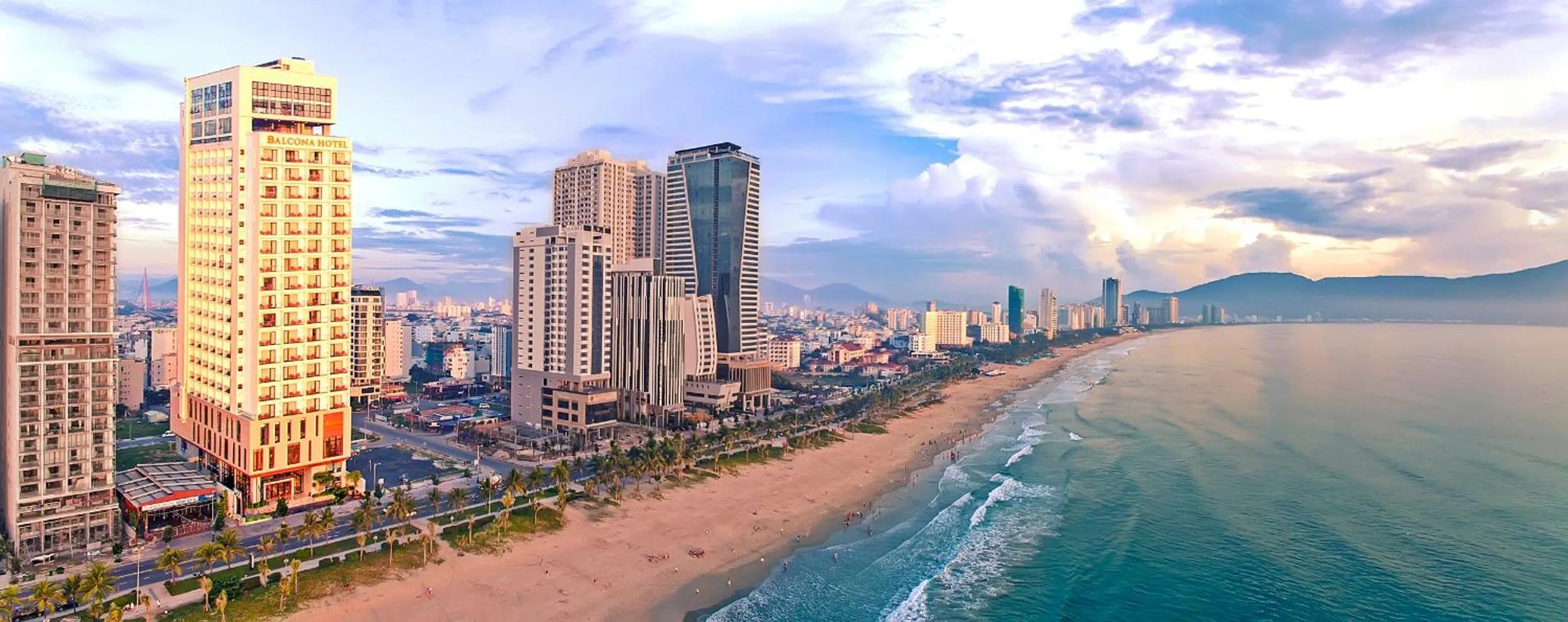 Beach in Balcona Hotel Da Nang