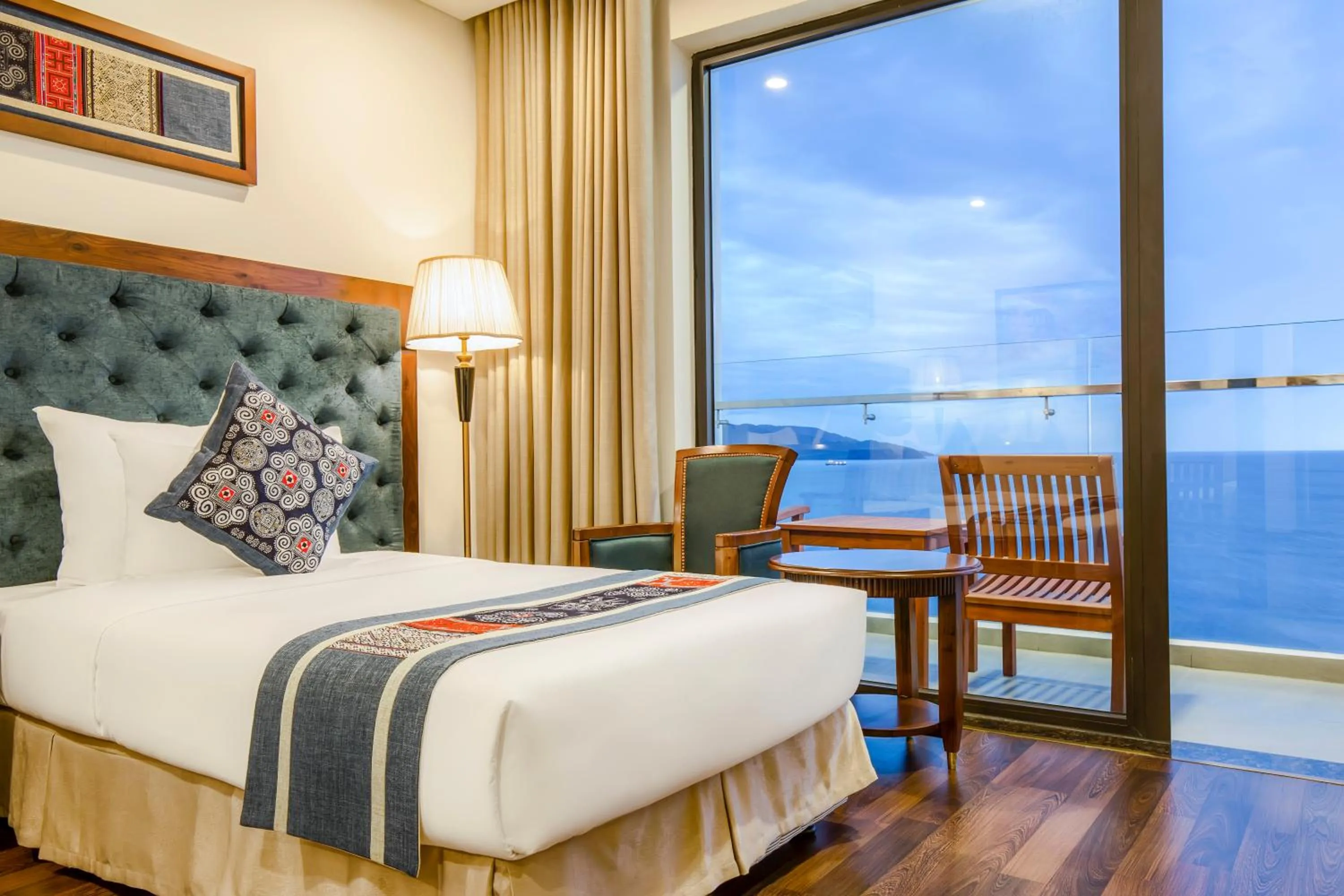 View (from property/room), Bed in Balcona Hotel Da Nang