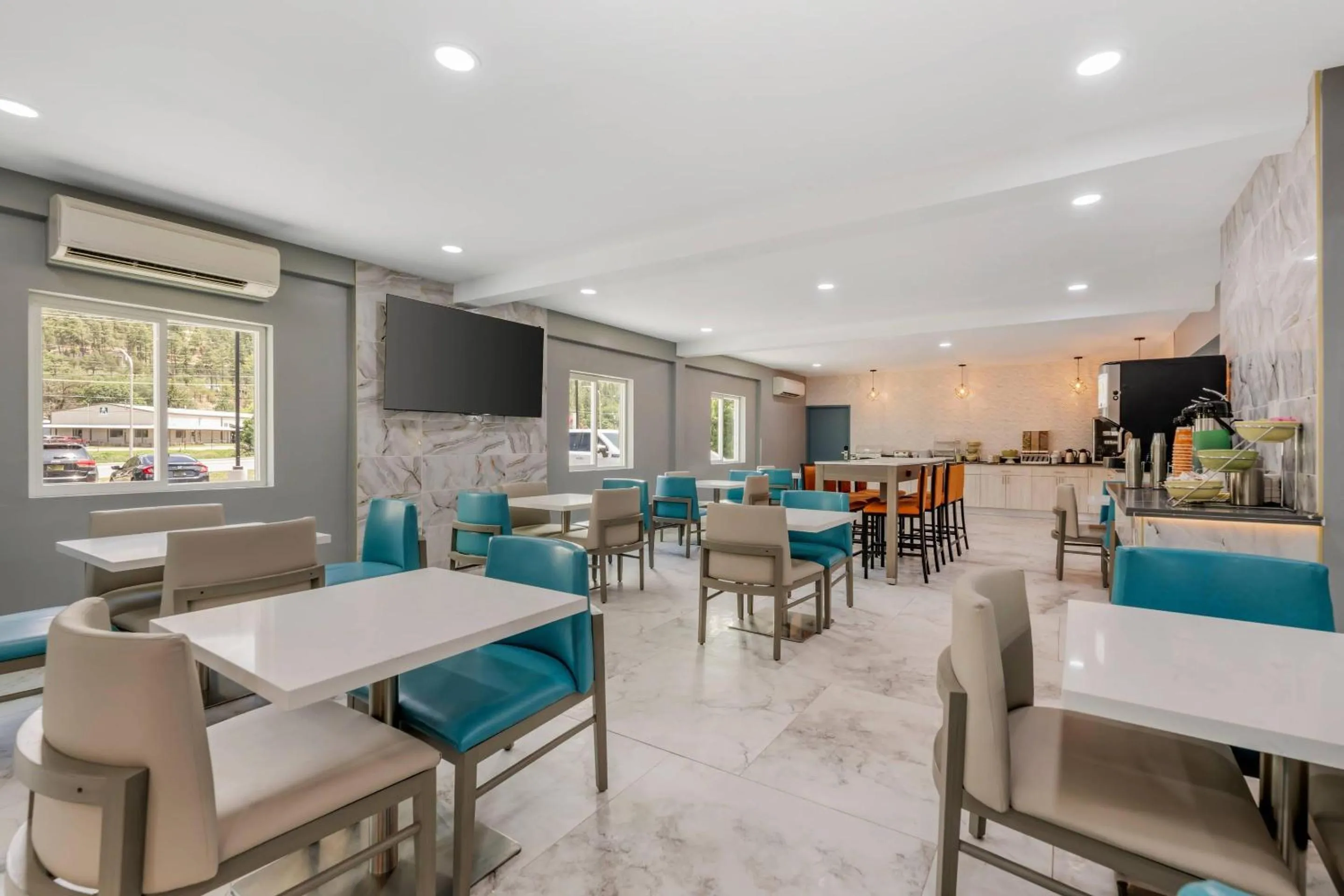 Breakfast in Quality Inn