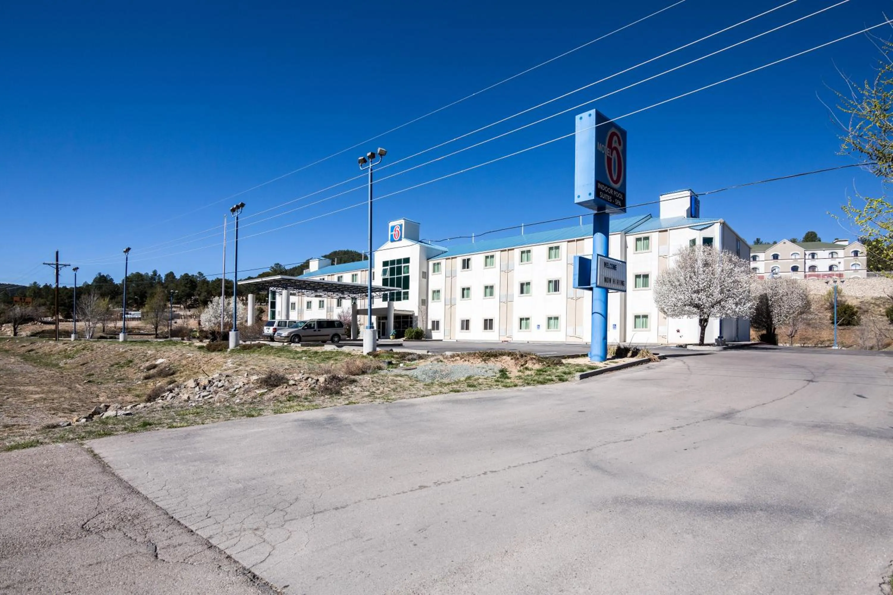 Facade/entrance in Motel 6-Ruidoso, NM
