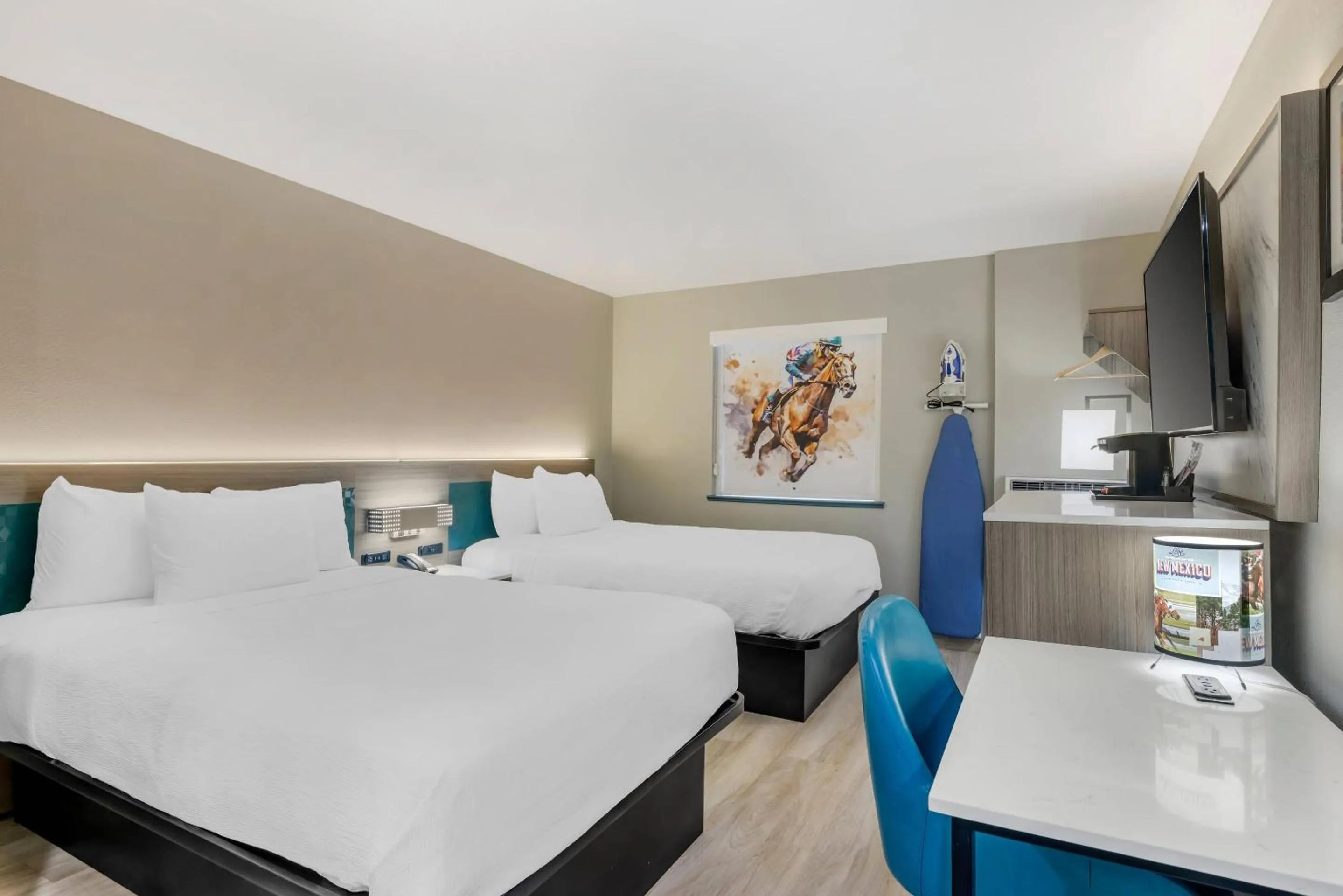 Bedroom, Bed in Quality Inn