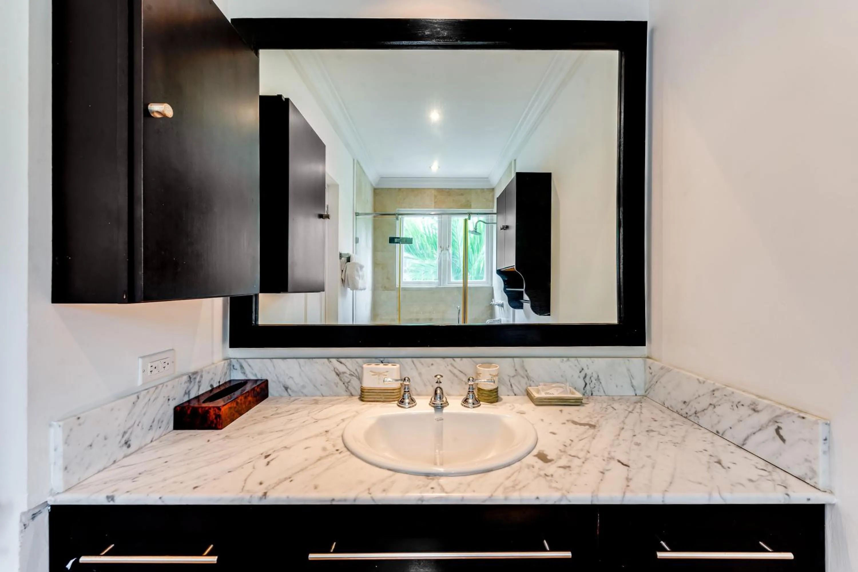 Bathroom in The Palms Resort