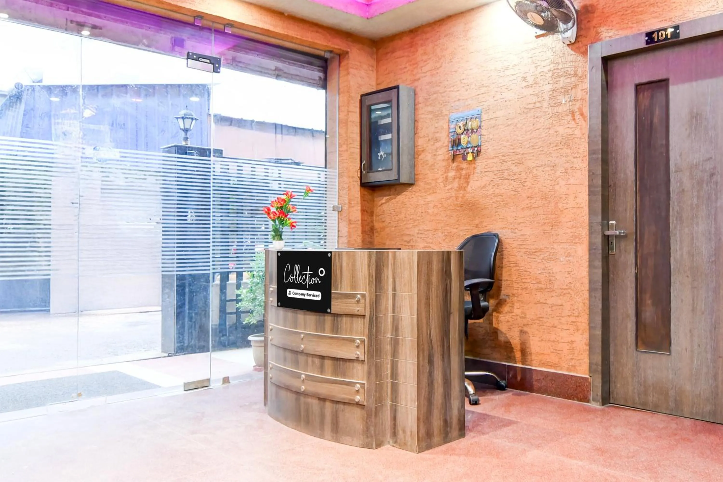 Lobby or reception in Super Collection O Behala